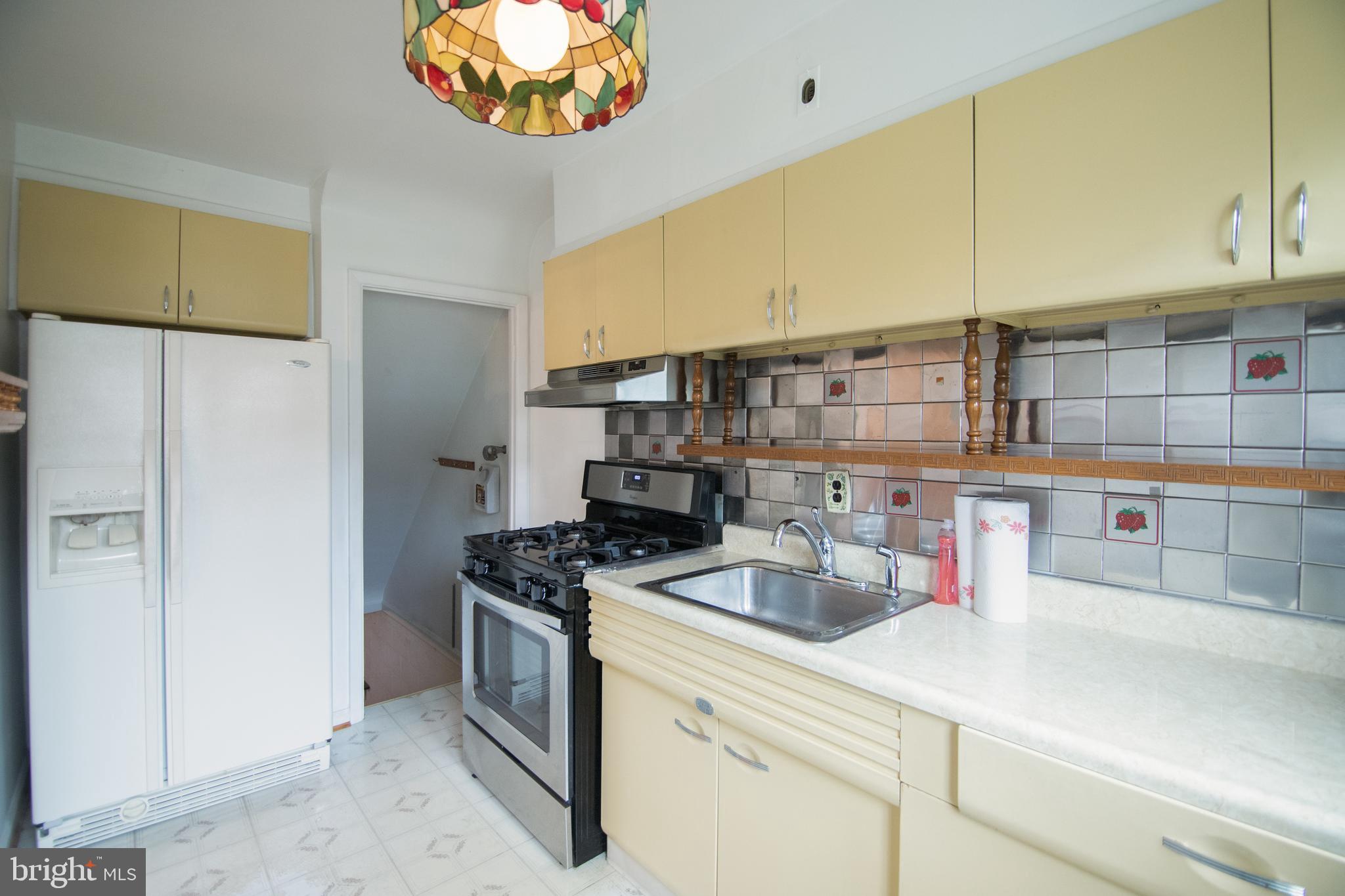 BALTIMORE HIGHLANDS - Residential