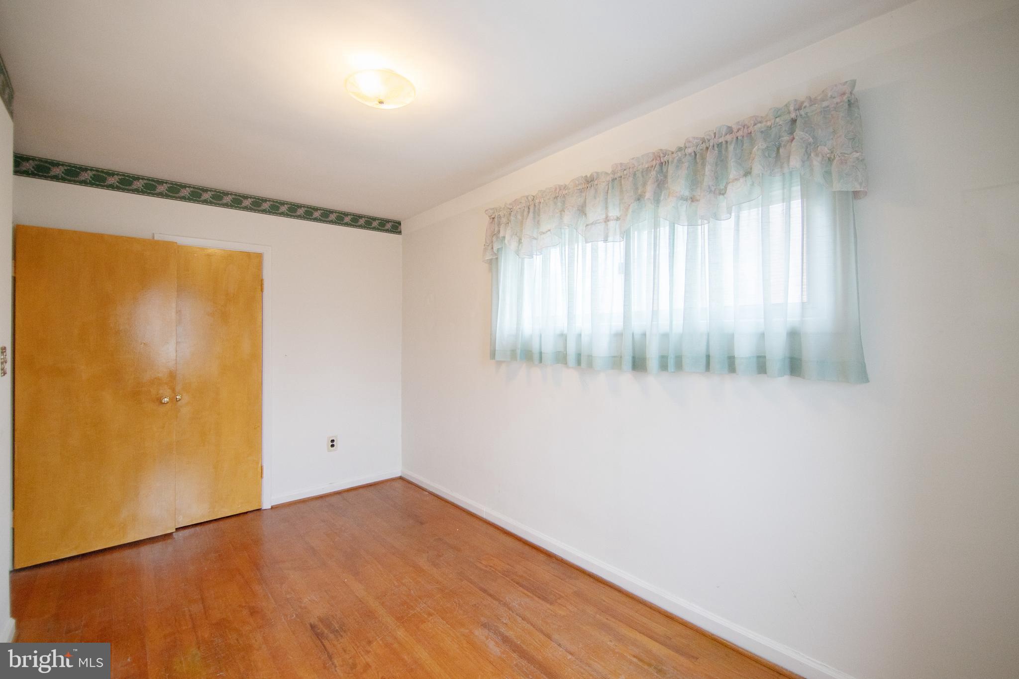 BALTIMORE HIGHLANDS - Residential