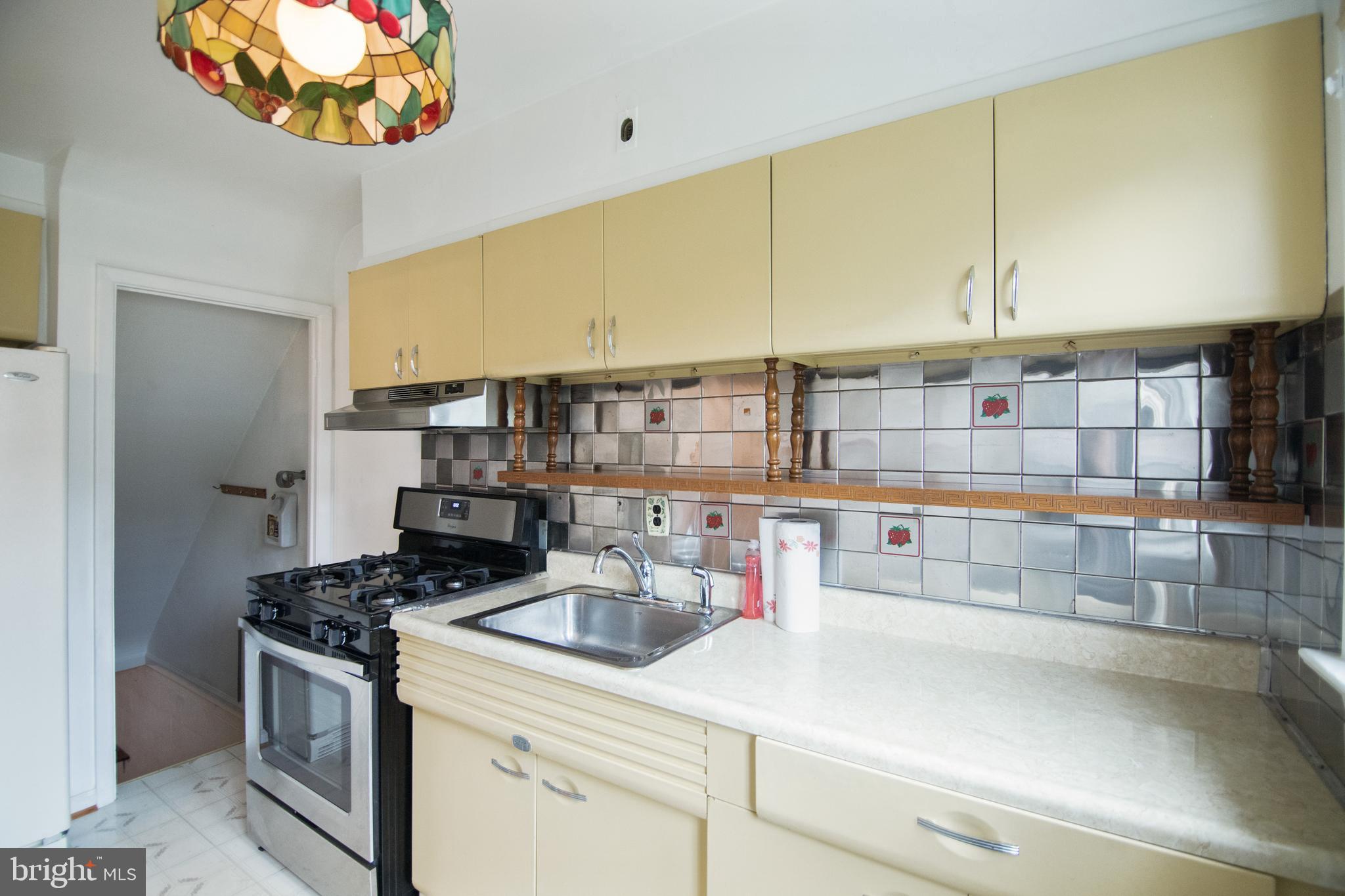 BALTIMORE HIGHLANDS - Residential