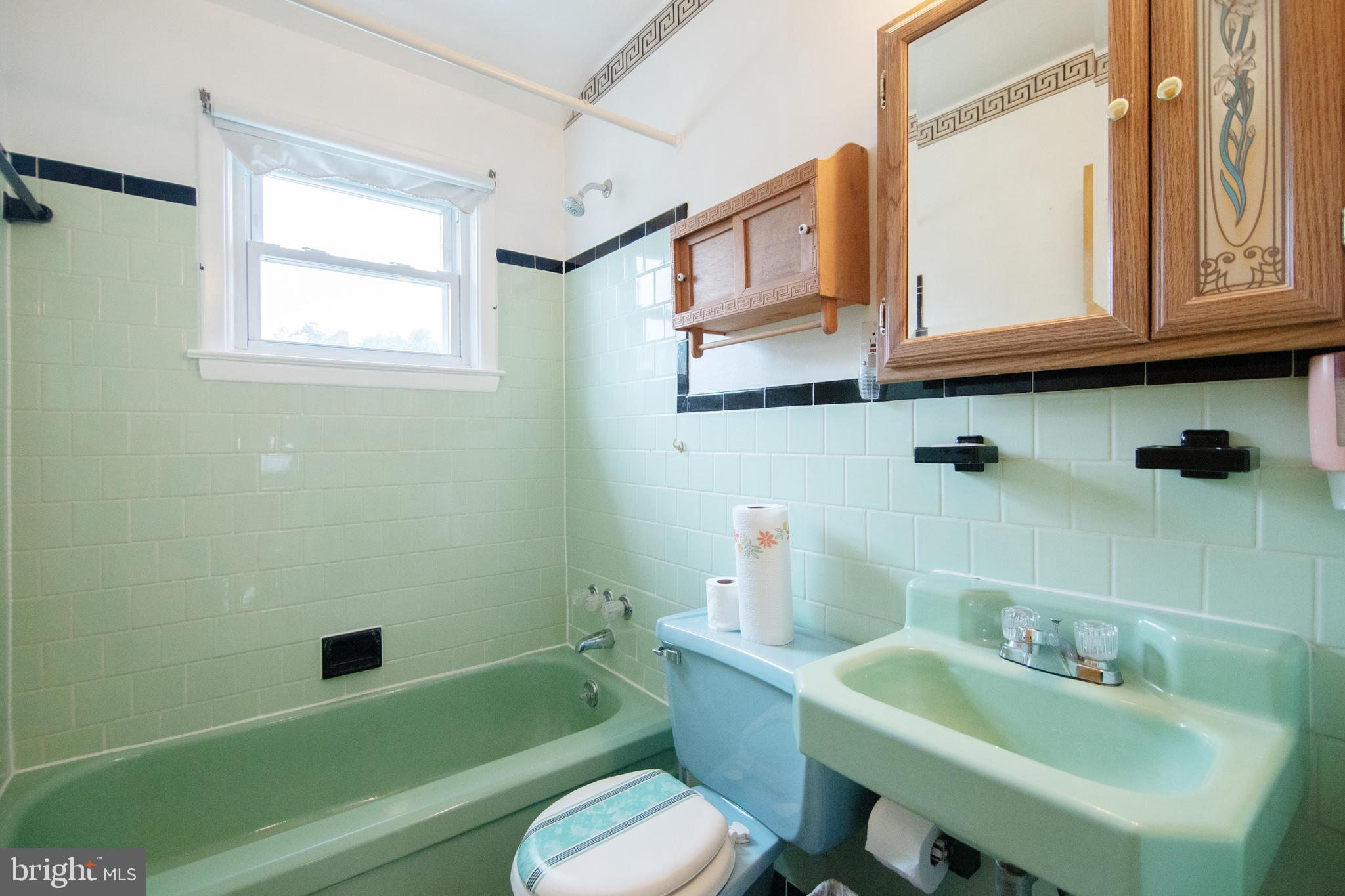 BALTIMORE HIGHLANDS - Residential