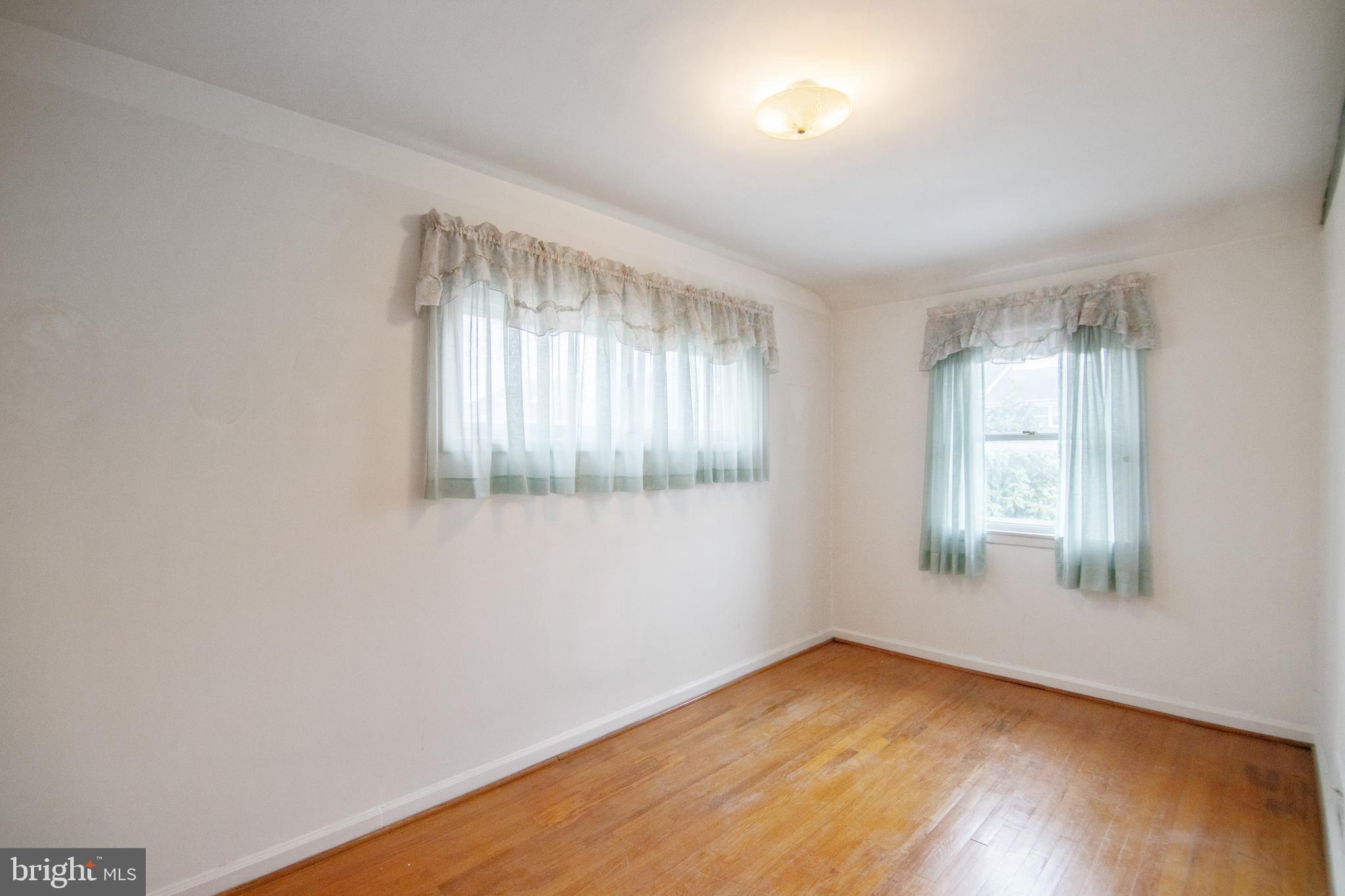 BALTIMORE HIGHLANDS - Residential