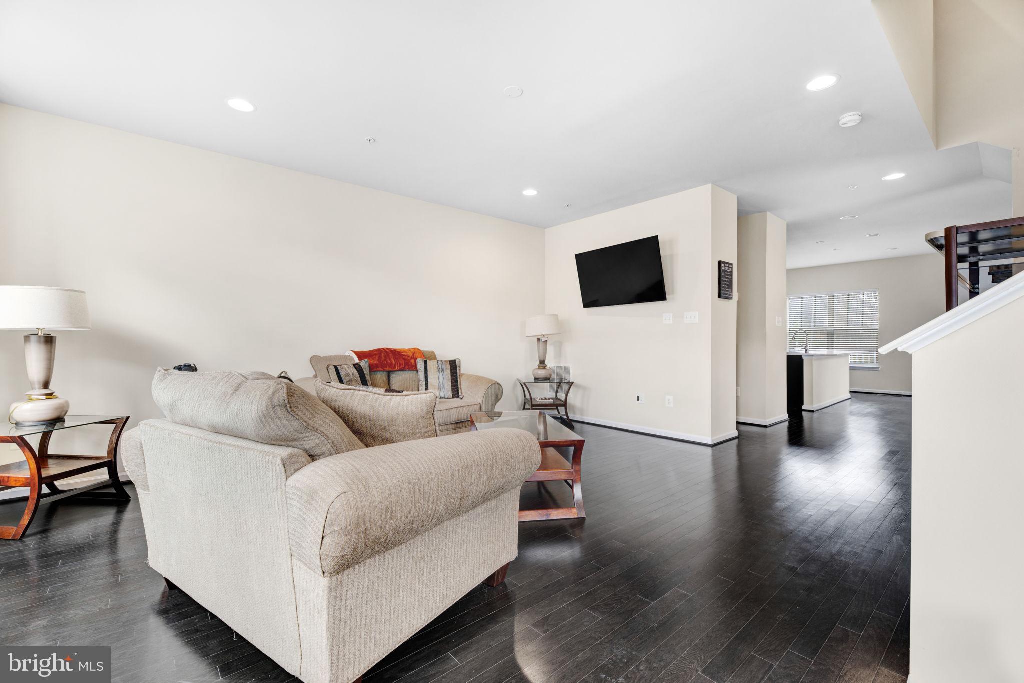 TANYARD COVE - Residential