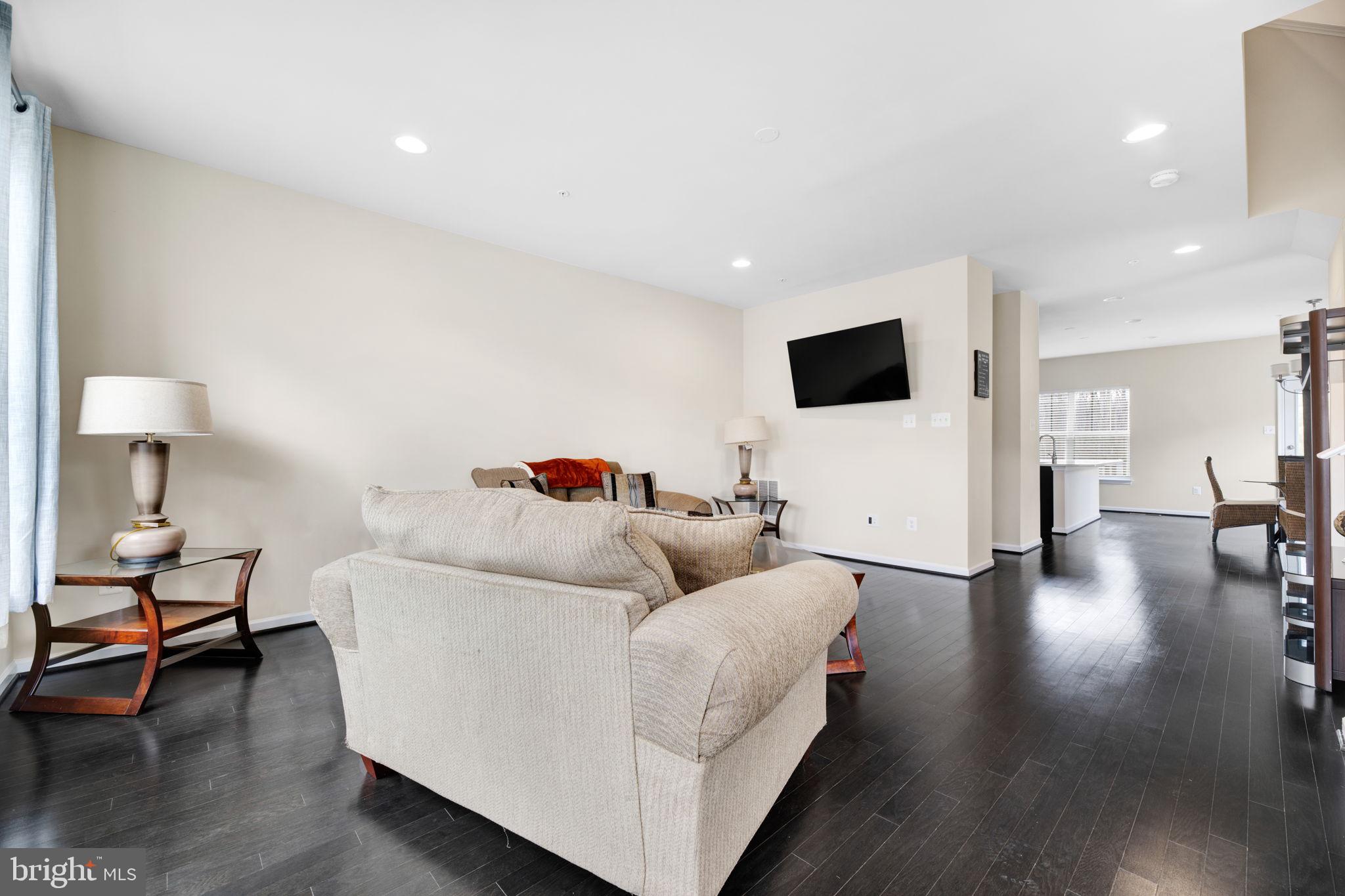 TANYARD COVE - Residential