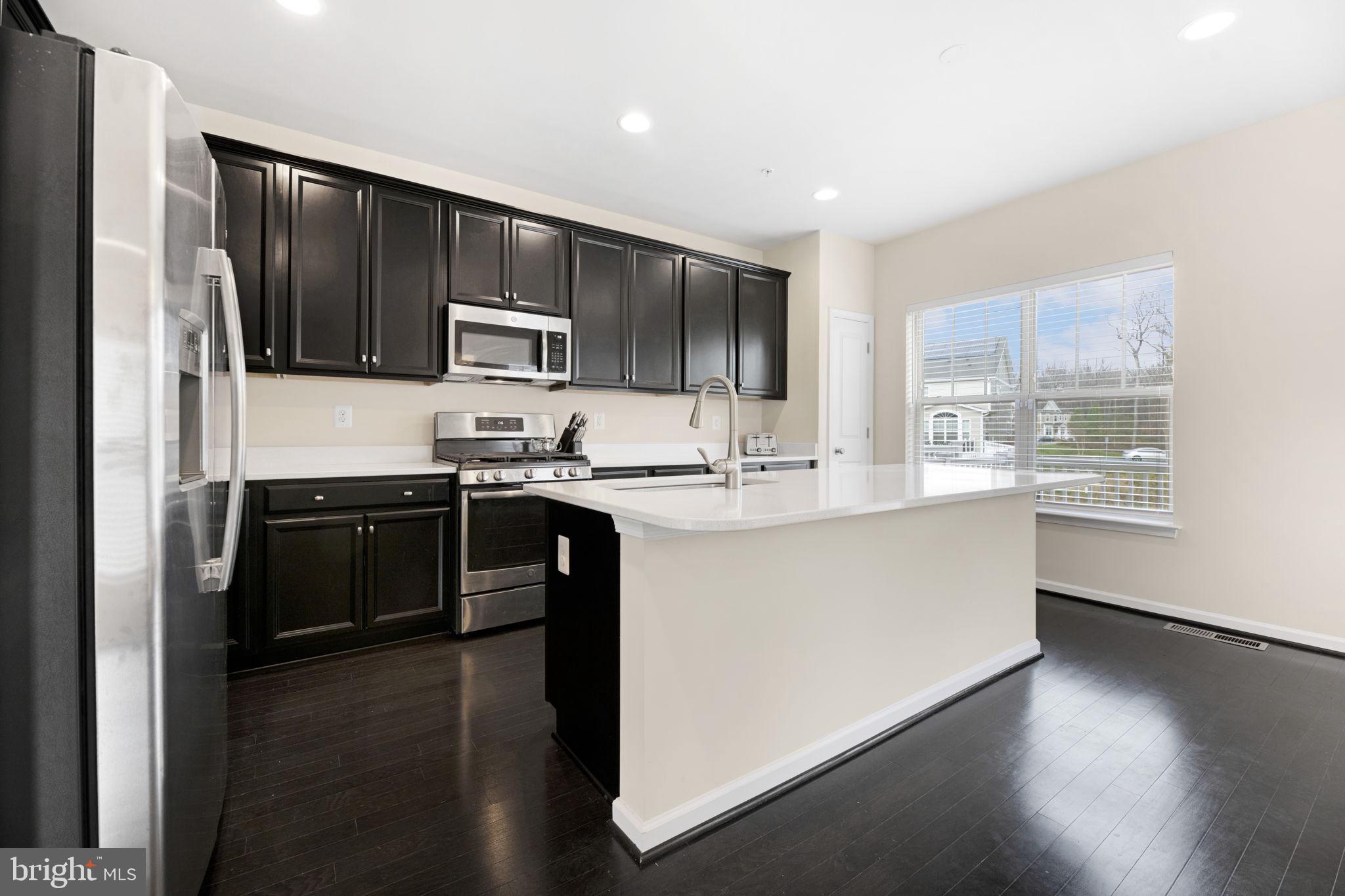 TANYARD COVE - Residential