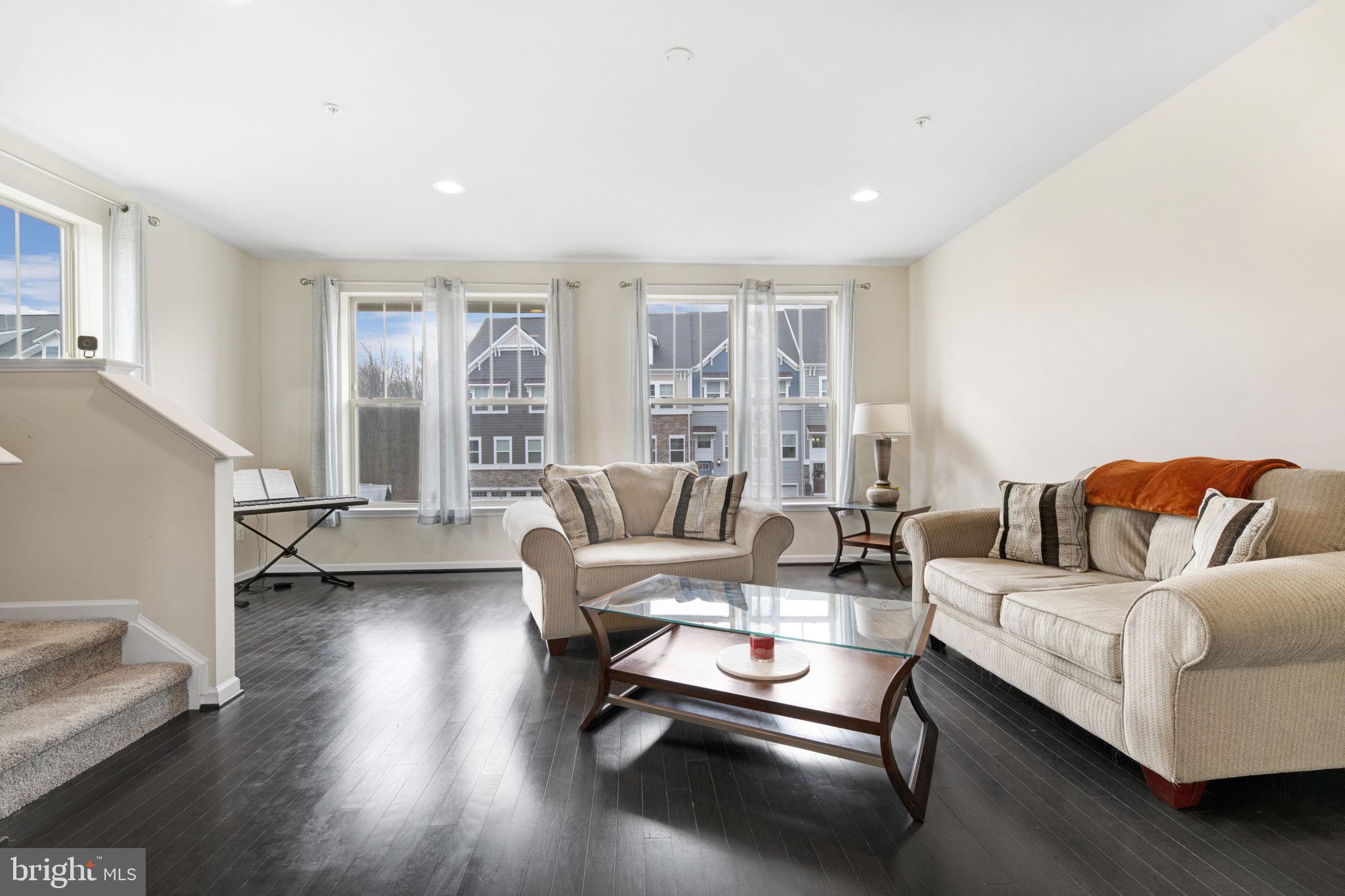 TANYARD COVE - Residential