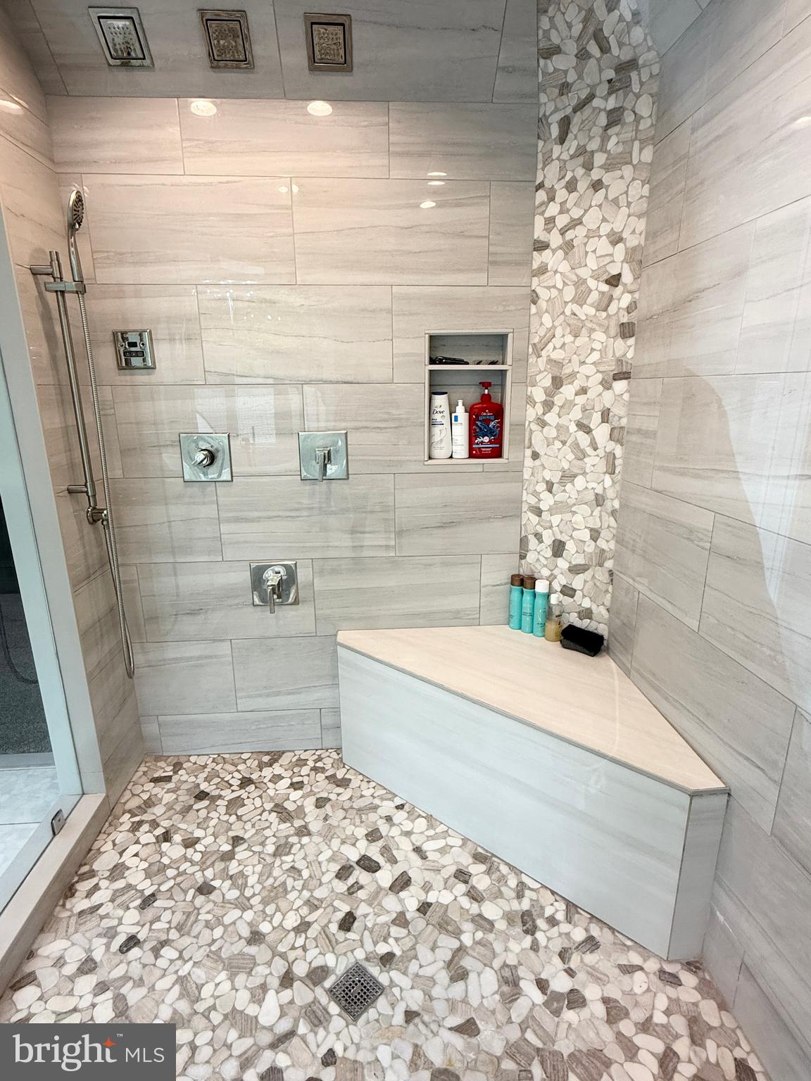 BURROWS RUN - Residential