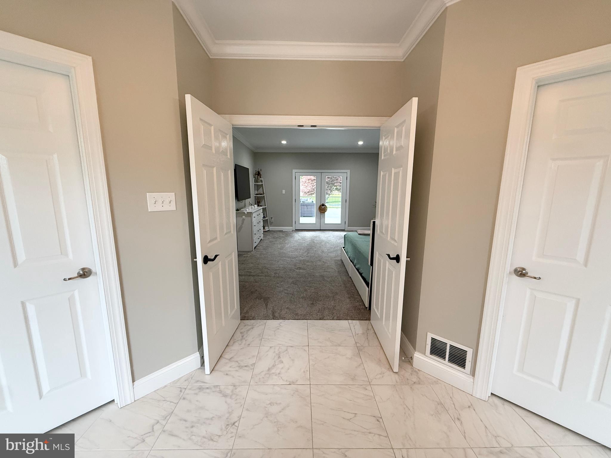 BURROWS RUN - Residential