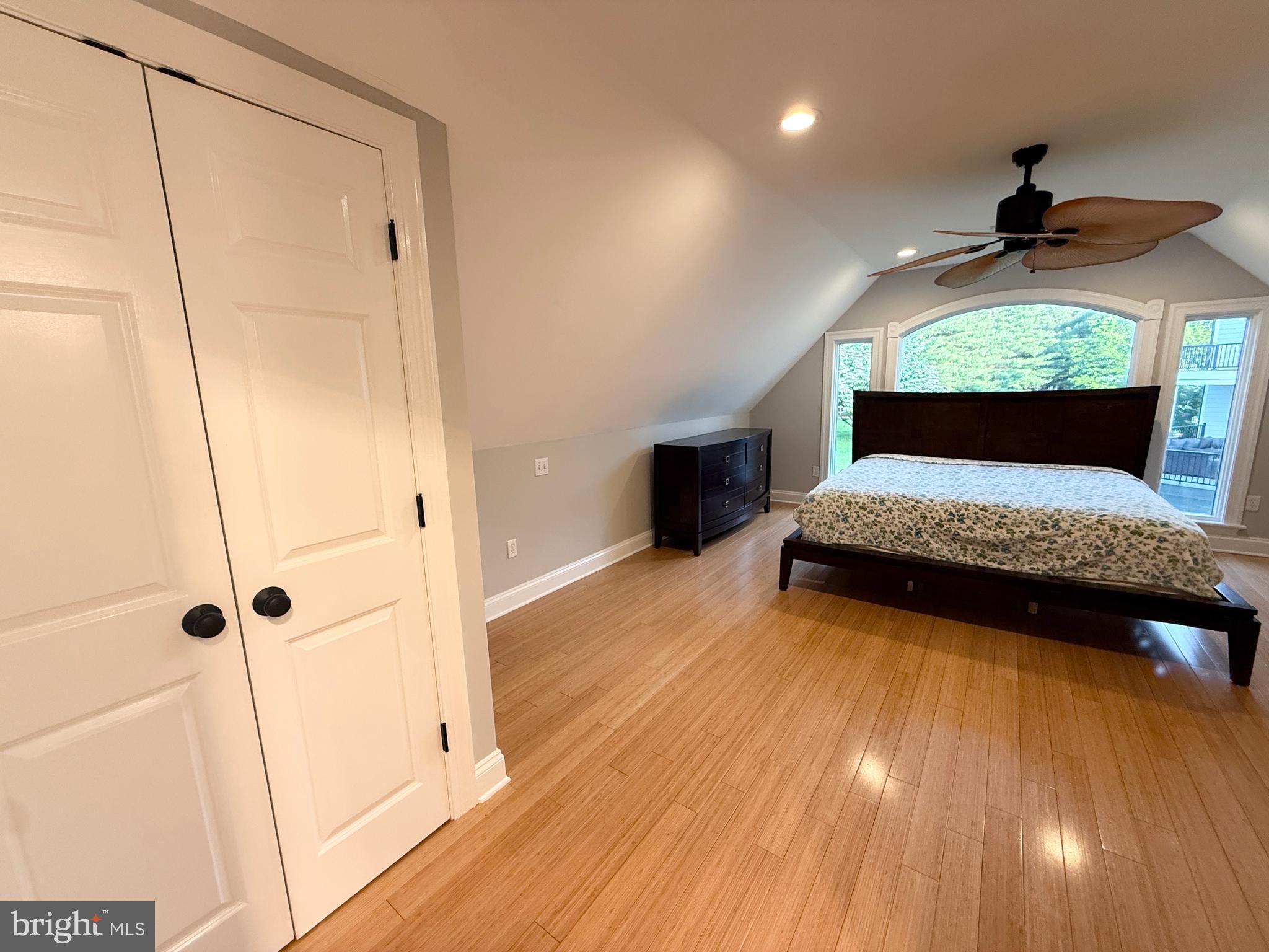 BURROWS RUN - Residential