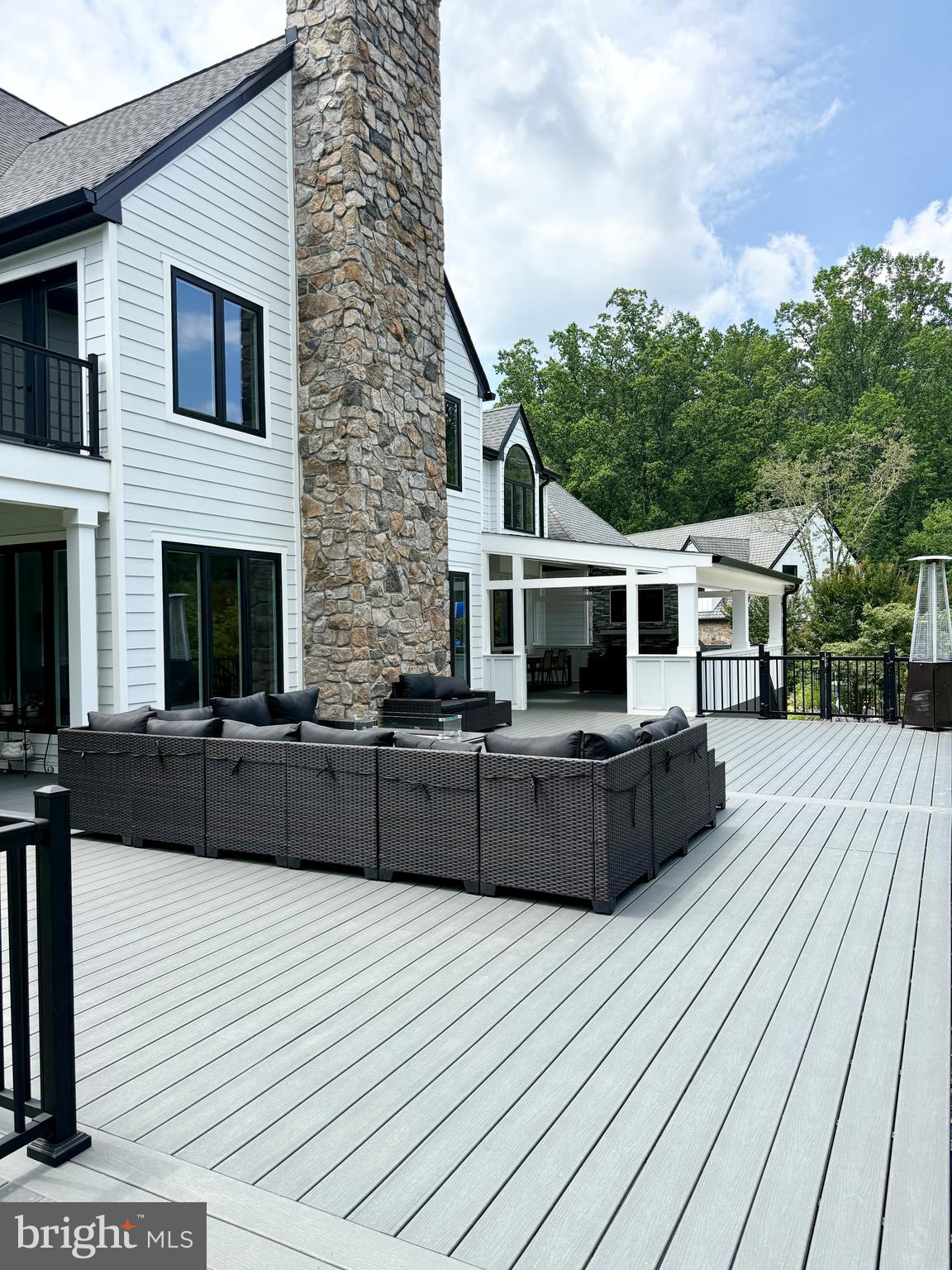 BURROWS RUN - Residential