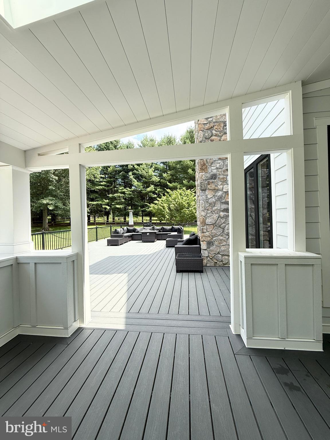 BURROWS RUN - Residential