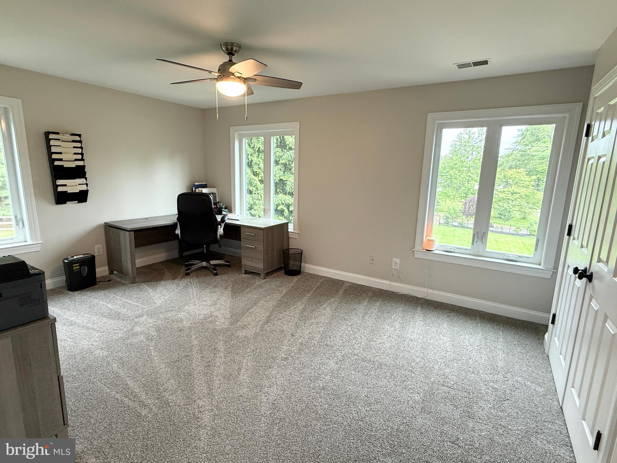 BURROWS RUN - Residential