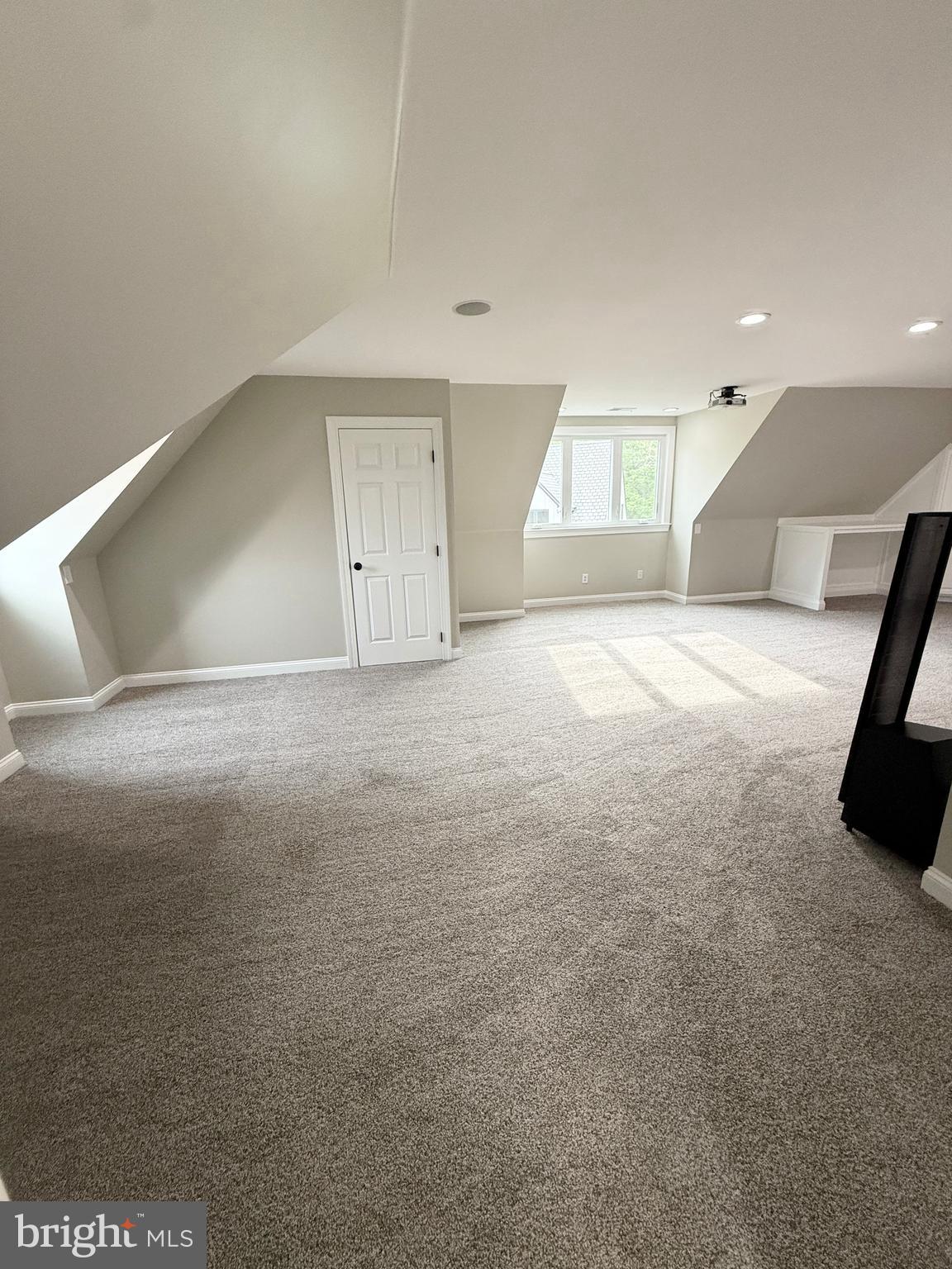 BURROWS RUN - Residential