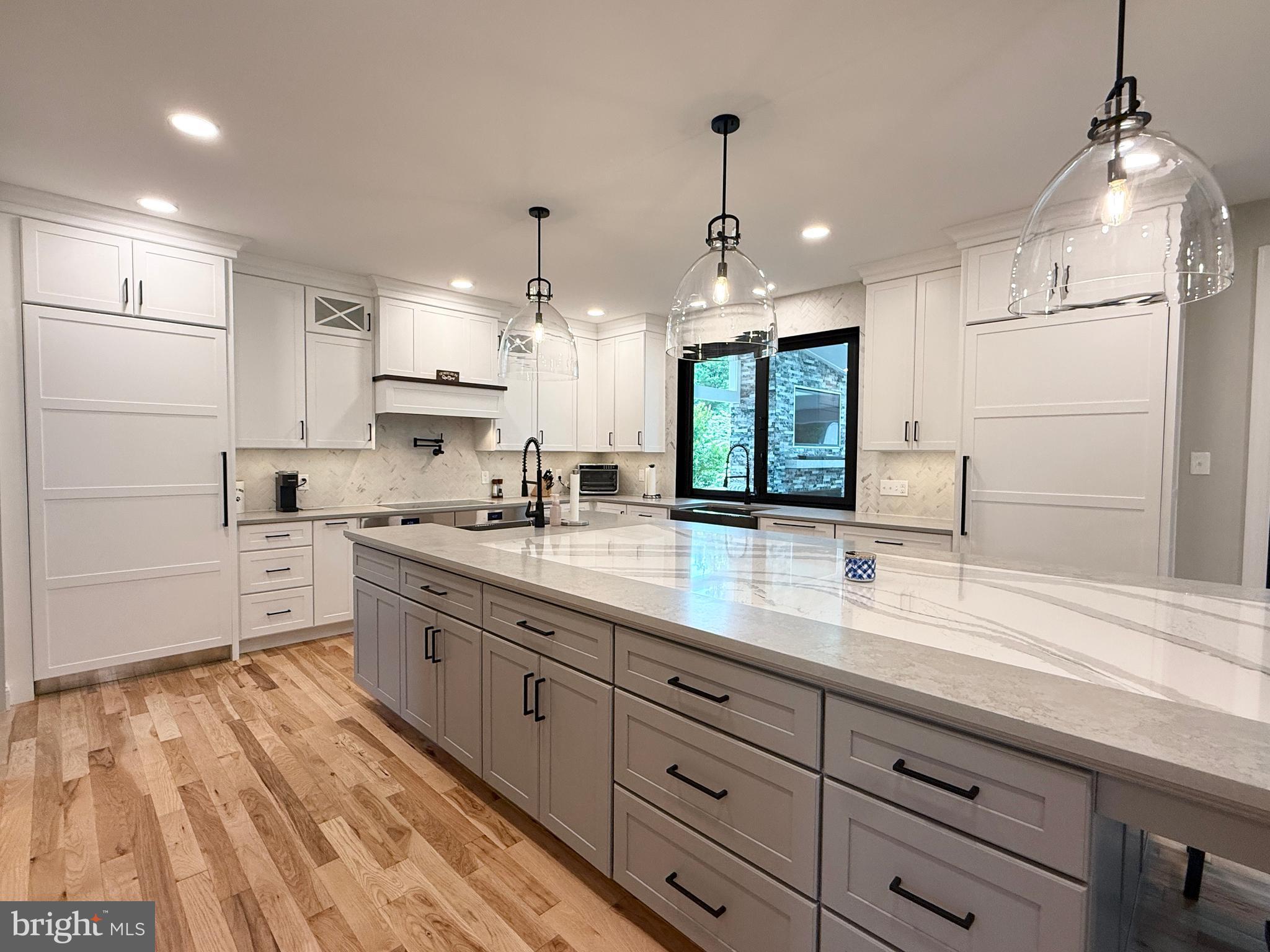 BURROWS RUN - Residential