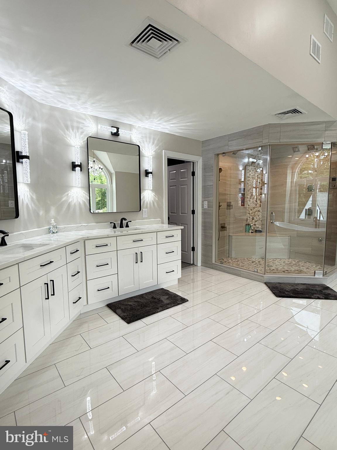 BURROWS RUN - Residential