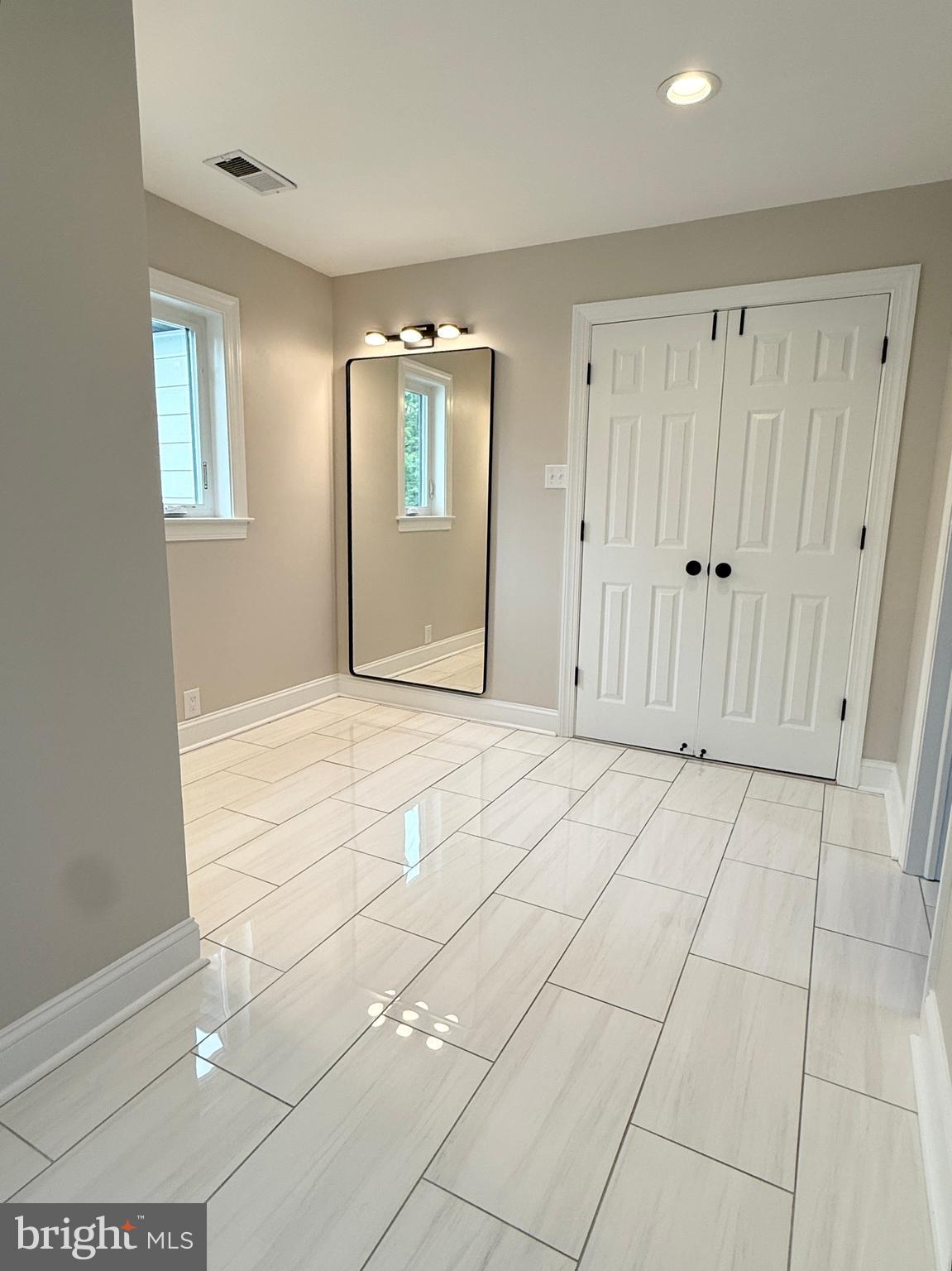 BURROWS RUN - Residential