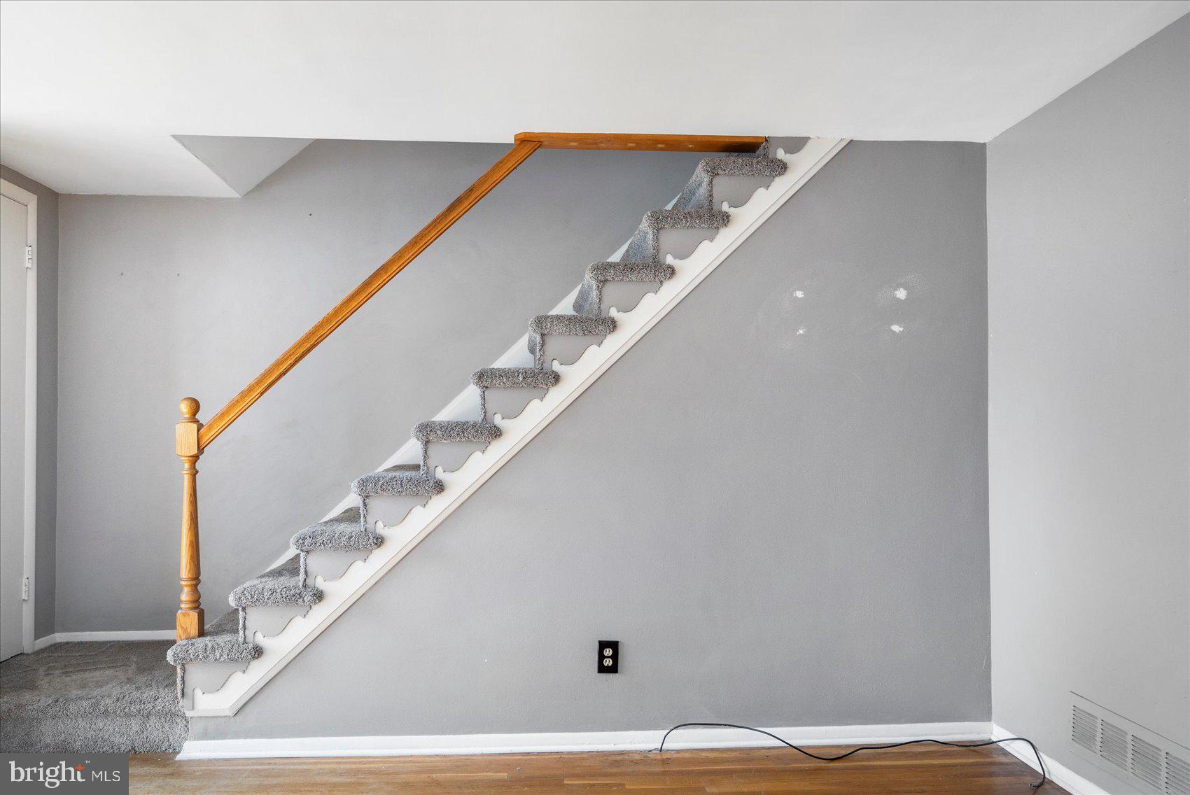 WILKER COURT - Residential