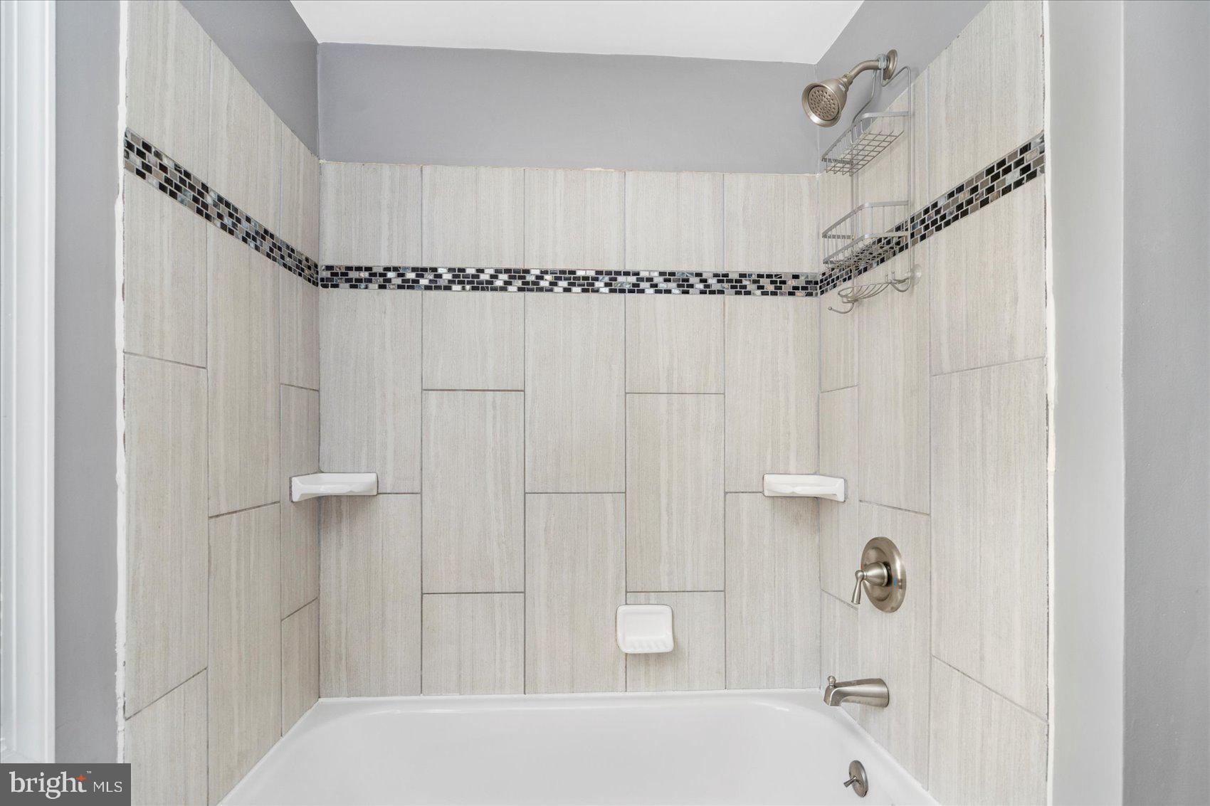 WILKER COURT - Residential