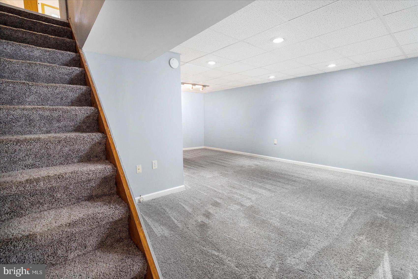 WILKER COURT - Residential