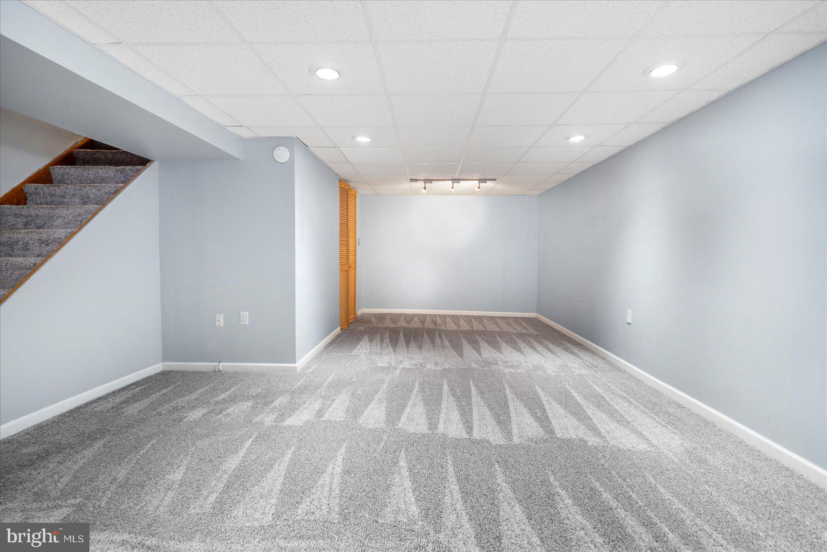 WILKER COURT - Residential