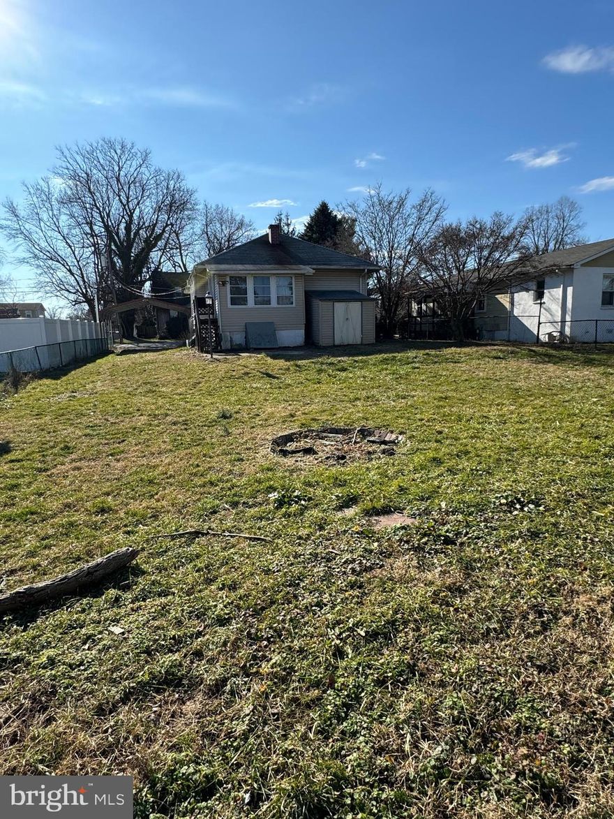 Investors dream, fixer upper, handy man special, bring your cash buyers. Amazing opportunity could be a great flip or rental. Selling "AS IS". Either fix up what is here, or “pop” the top and double the square footage. Or duplicate your next-door neighbors and build a brand new house. Large lot and offers a nice open space. 2 car detached car port. Basement has laundry, storage, utility room. This home also has great potential and is a blank canvas. This home is ideal for the fixer-upper who will benefit from their "sweat equity" expertise.
Schedule a showing today!