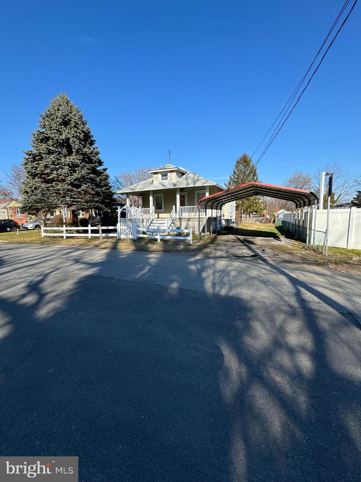 CATONSVILLE MANOR - Residential