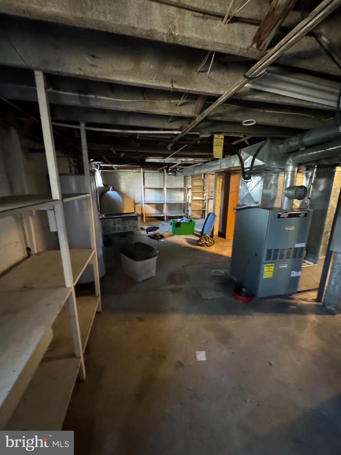 CATONSVILLE MANOR - Residential