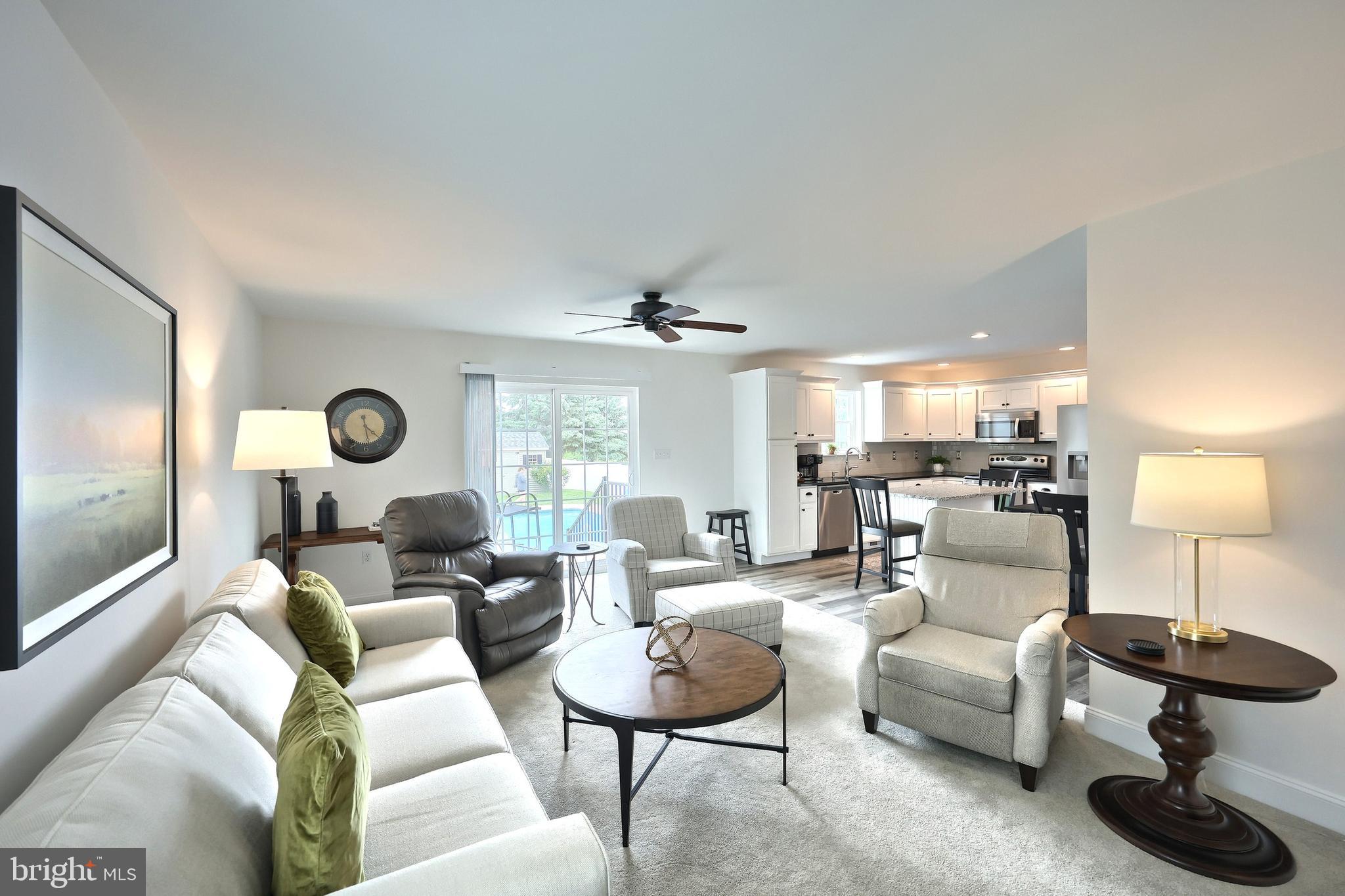 BLOSSOM HILL - Residential