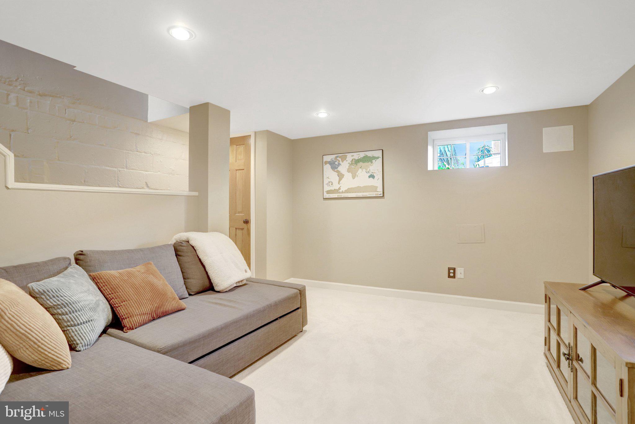 DEL RAY/BRENTON - Residential