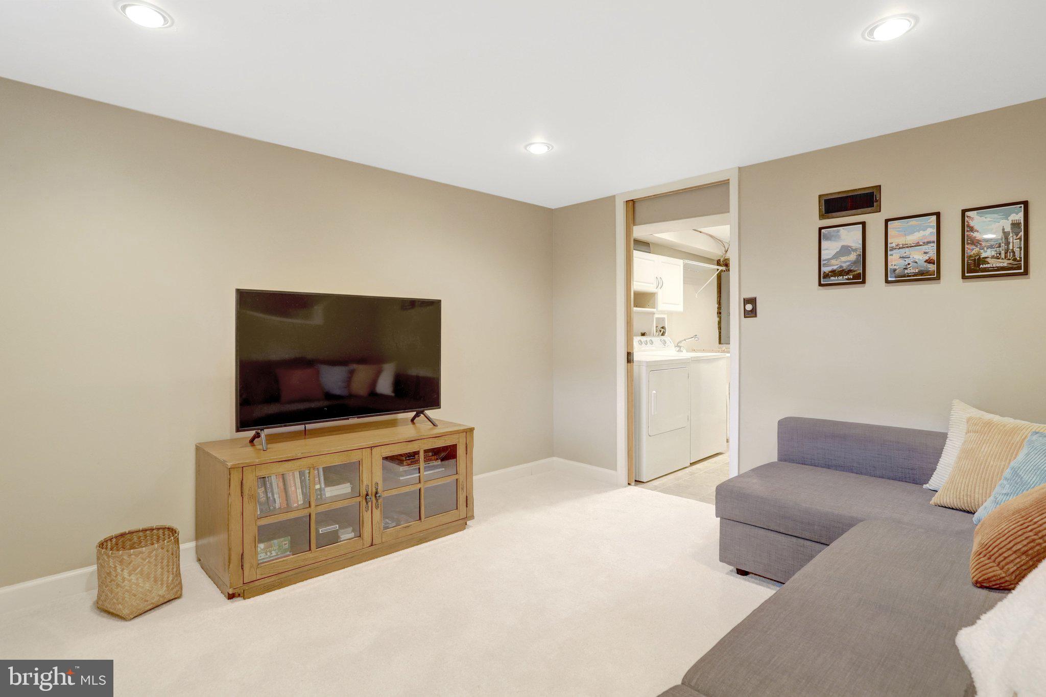 DEL RAY/BRENTON - Residential