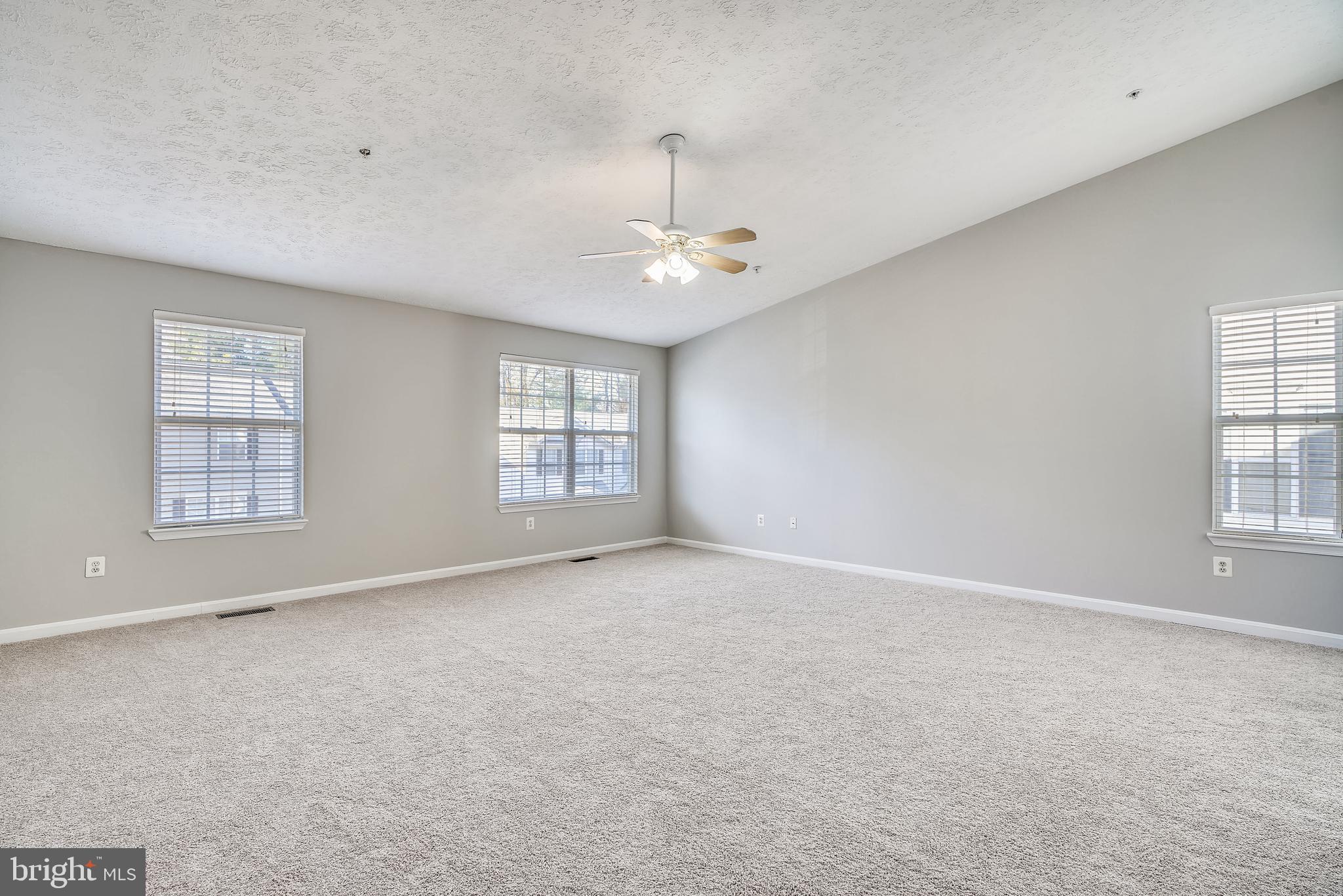 COLUMBIA PARK - Residential Lease