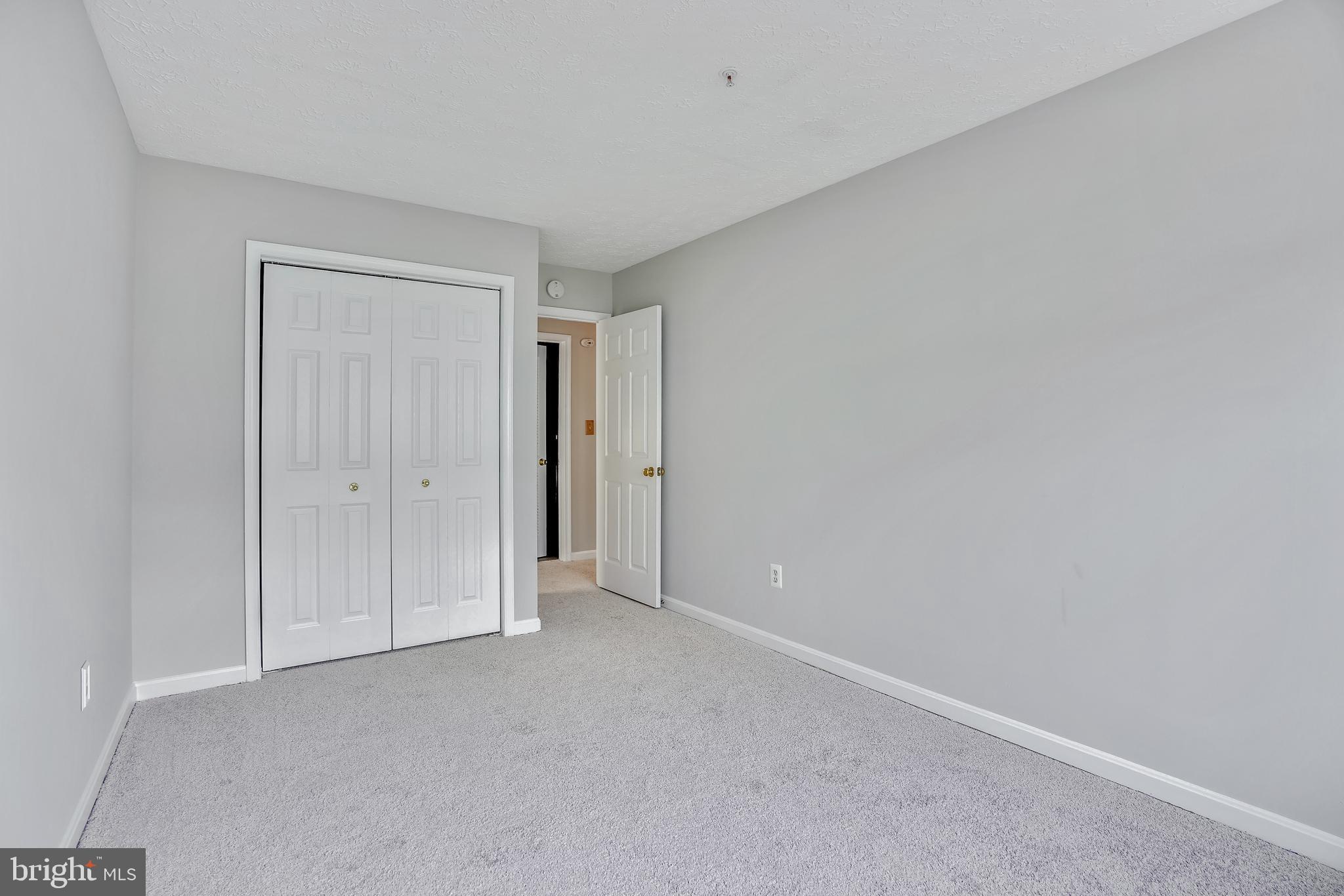 COLUMBIA PARK - Residential Lease