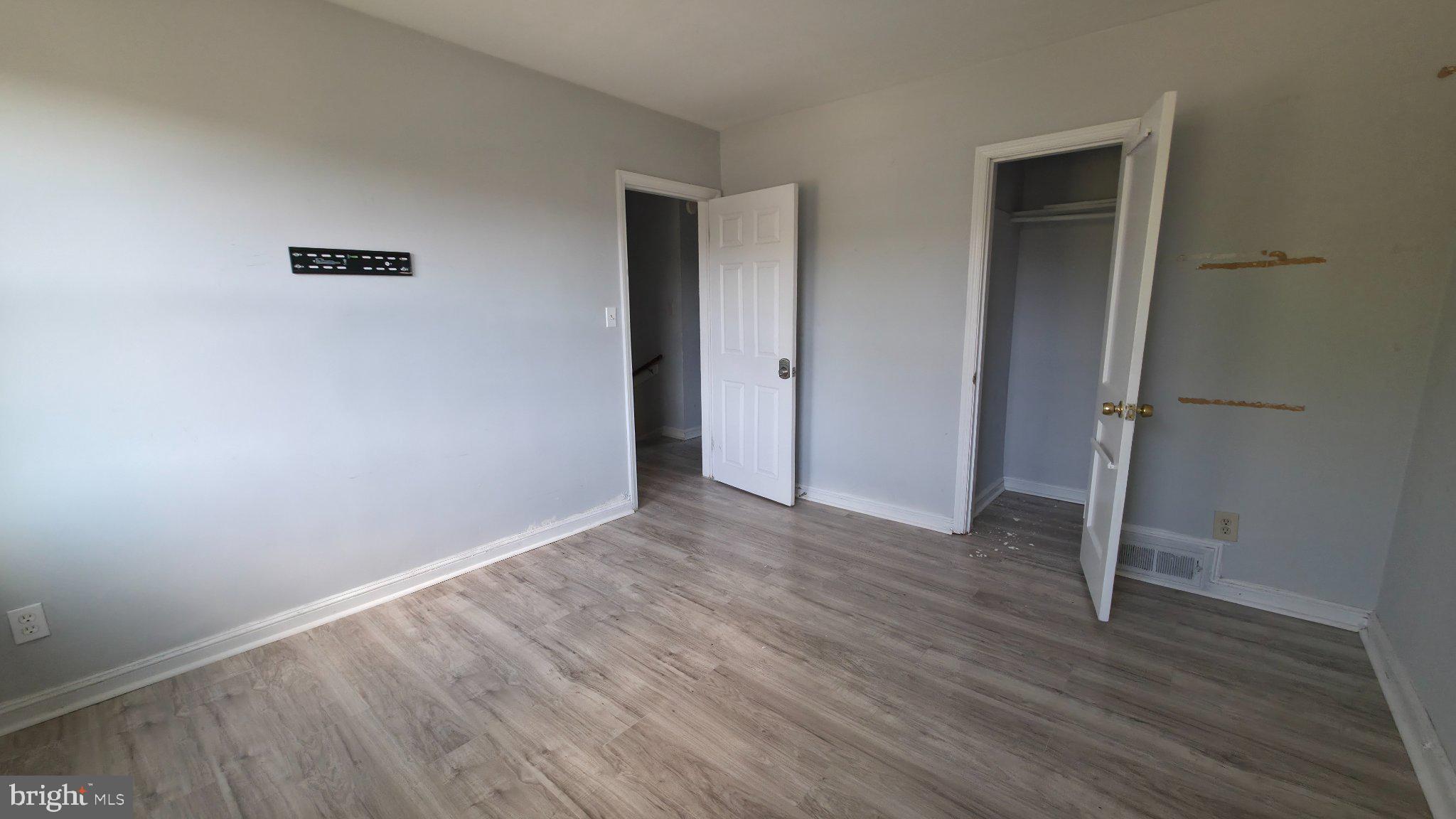 RAMBLEWOOD - Residential