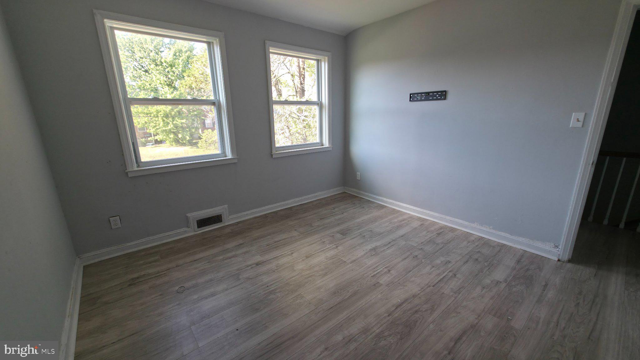RAMBLEWOOD - Residential