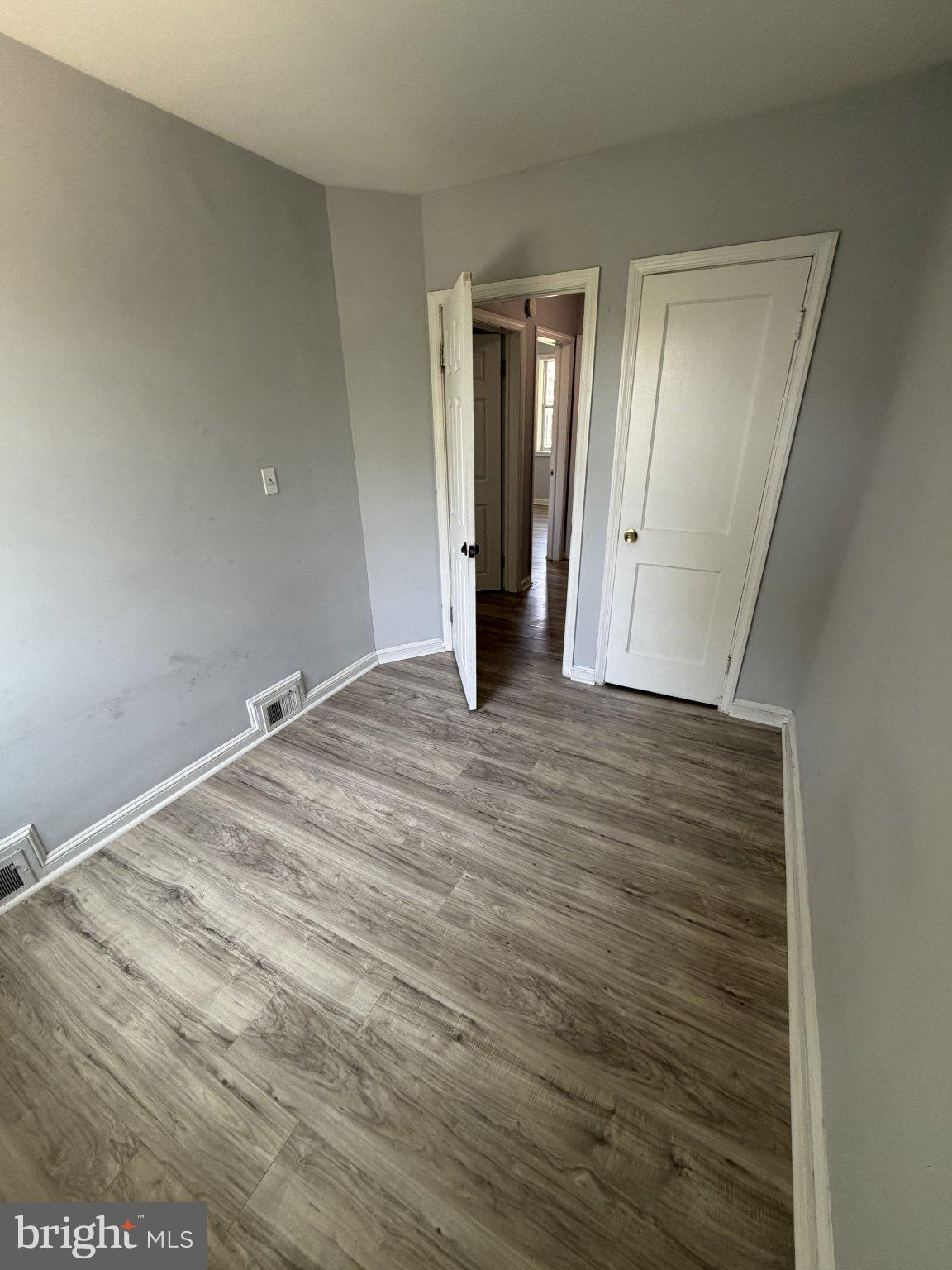 RAMBLEWOOD - Residential