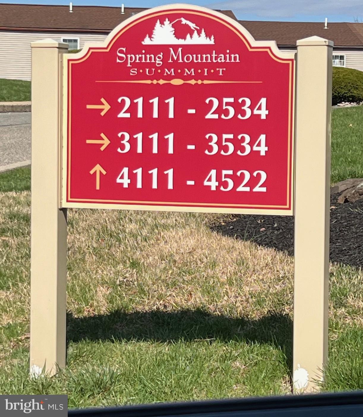 THE SUMMIT - Residential Lease