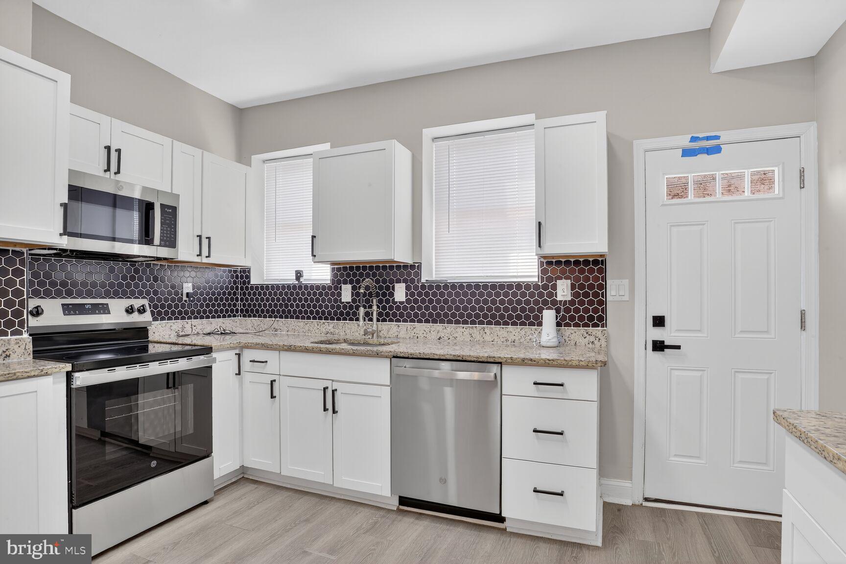 WASHINGTON VILLAGE - Residential Lease