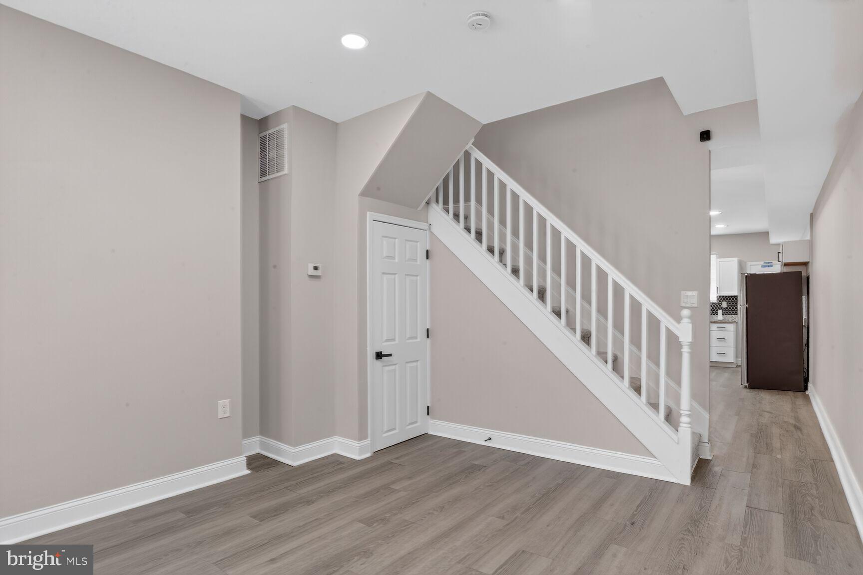 WASHINGTON VILLAGE - Residential Lease