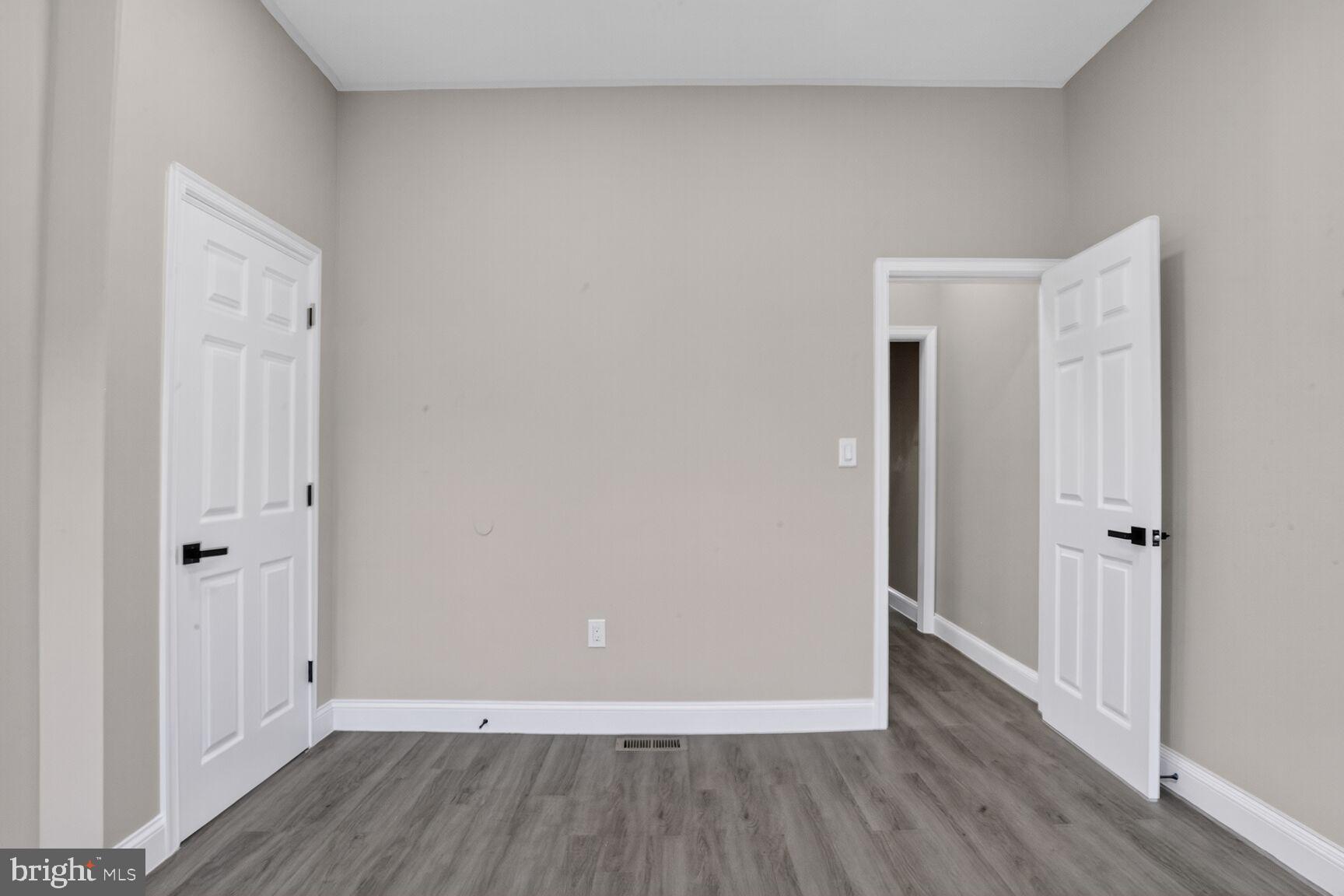 WASHINGTON VILLAGE - Residential Lease