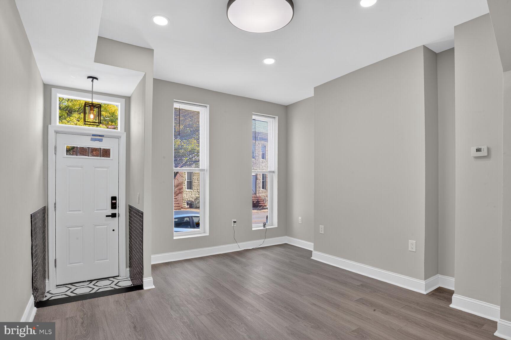 WASHINGTON VILLAGE - Residential Lease