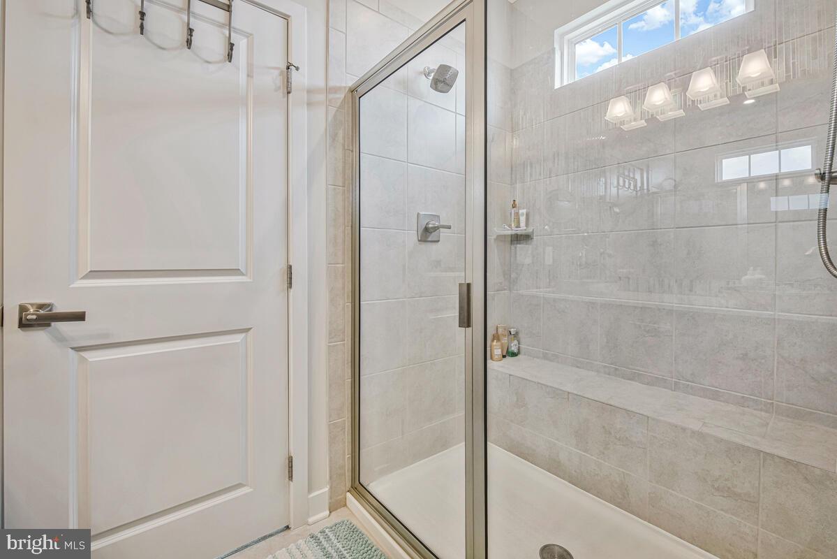 VILLAGE OF TOWNE SQUARE - Residential