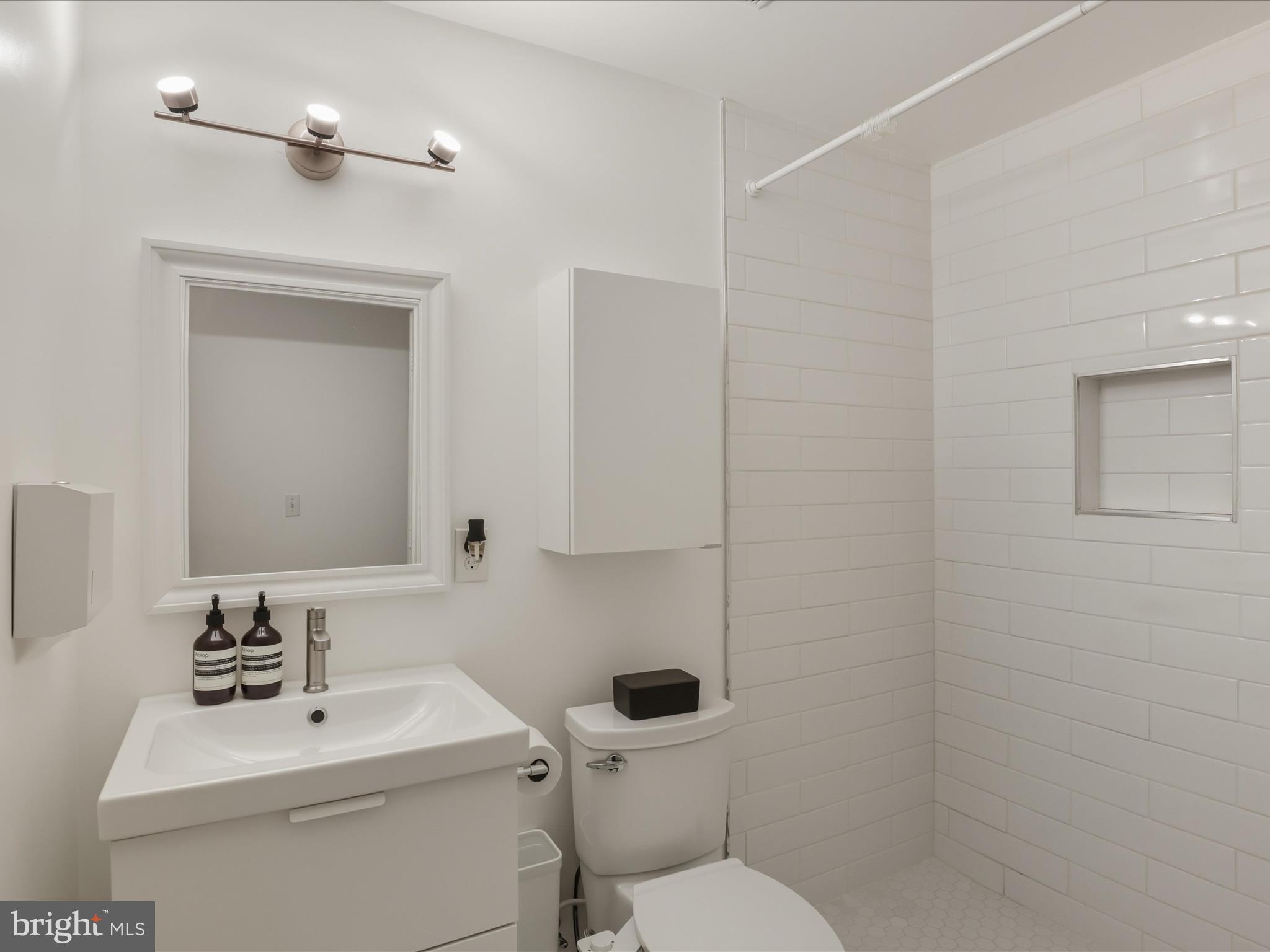 WILLOUGHBYS RIDGE - Residential