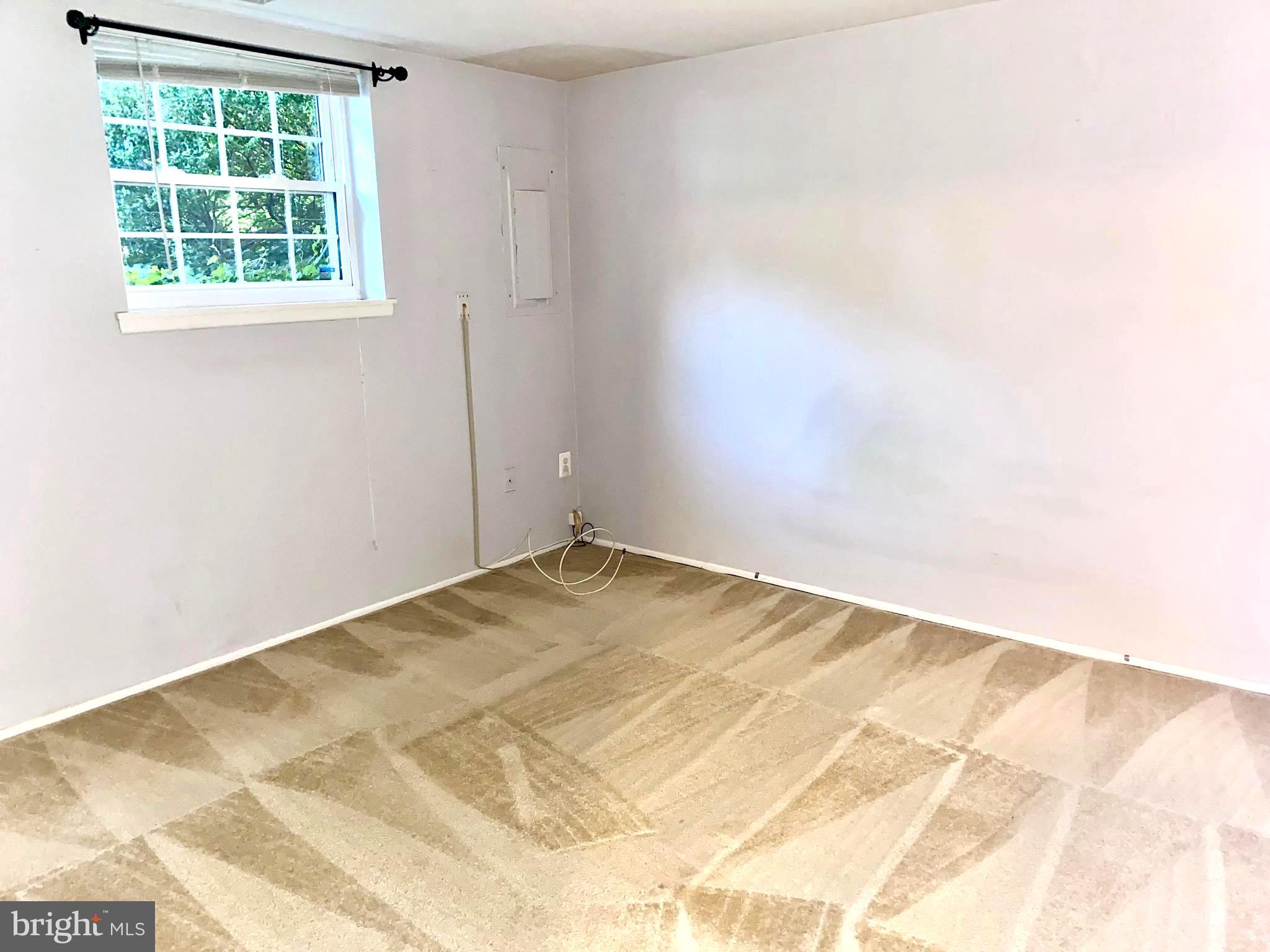 KINGS CONTRIVANCE - Residential Lease