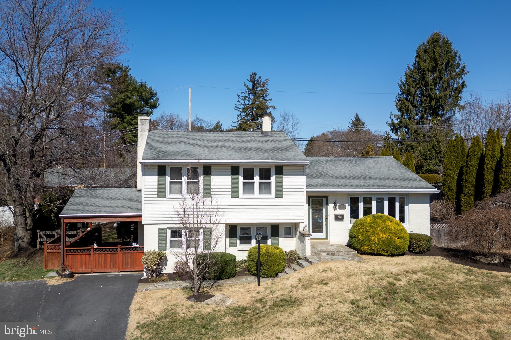 MAYFIELD - Residential