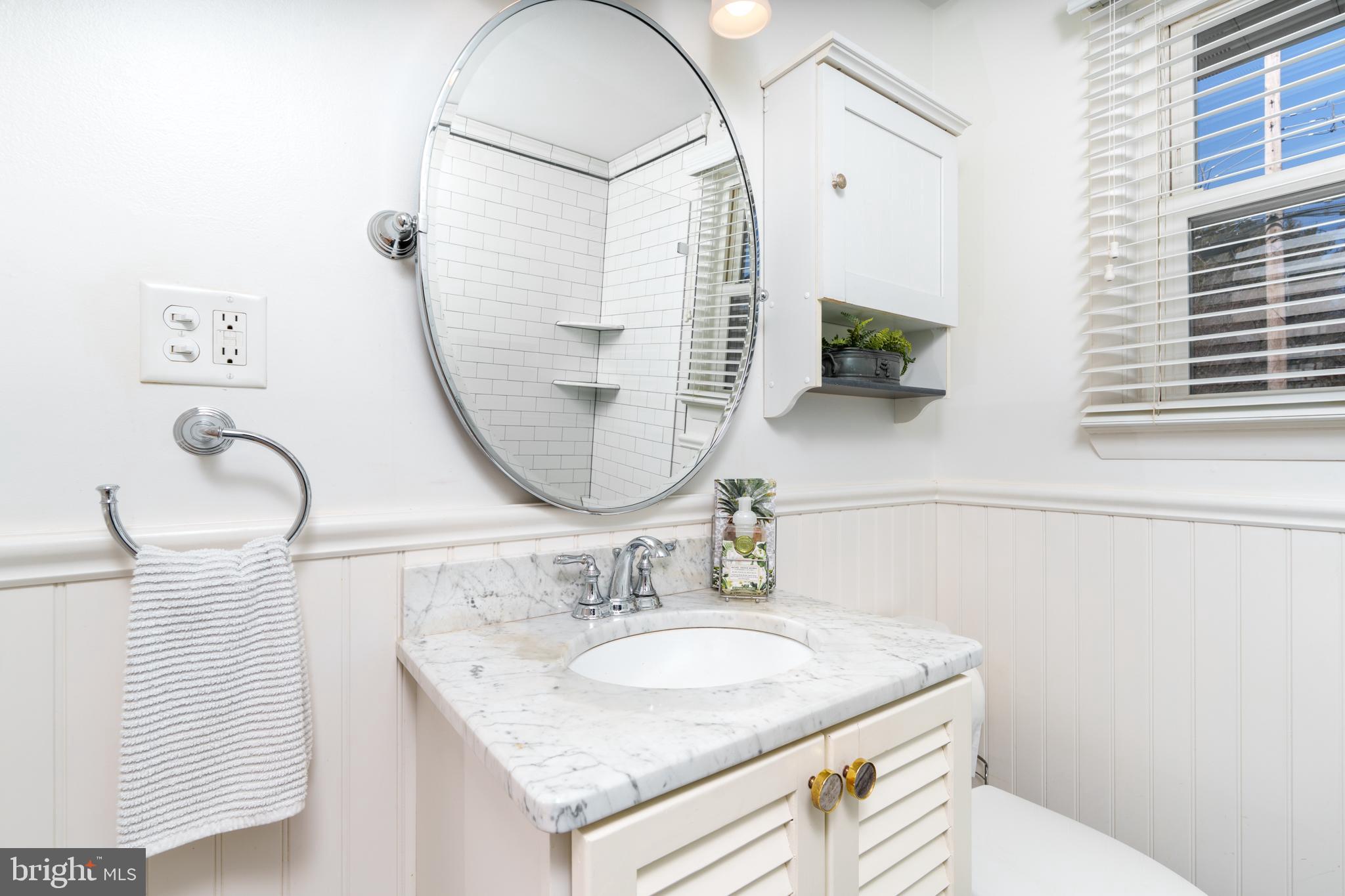 MAYFIELD - Residential