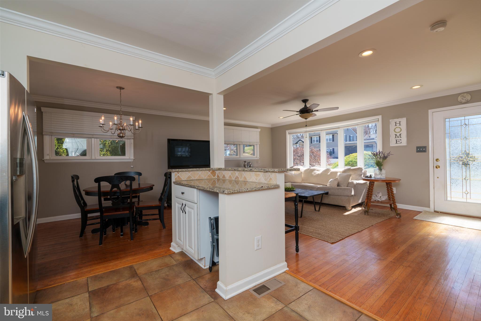 MAYFIELD - Residential