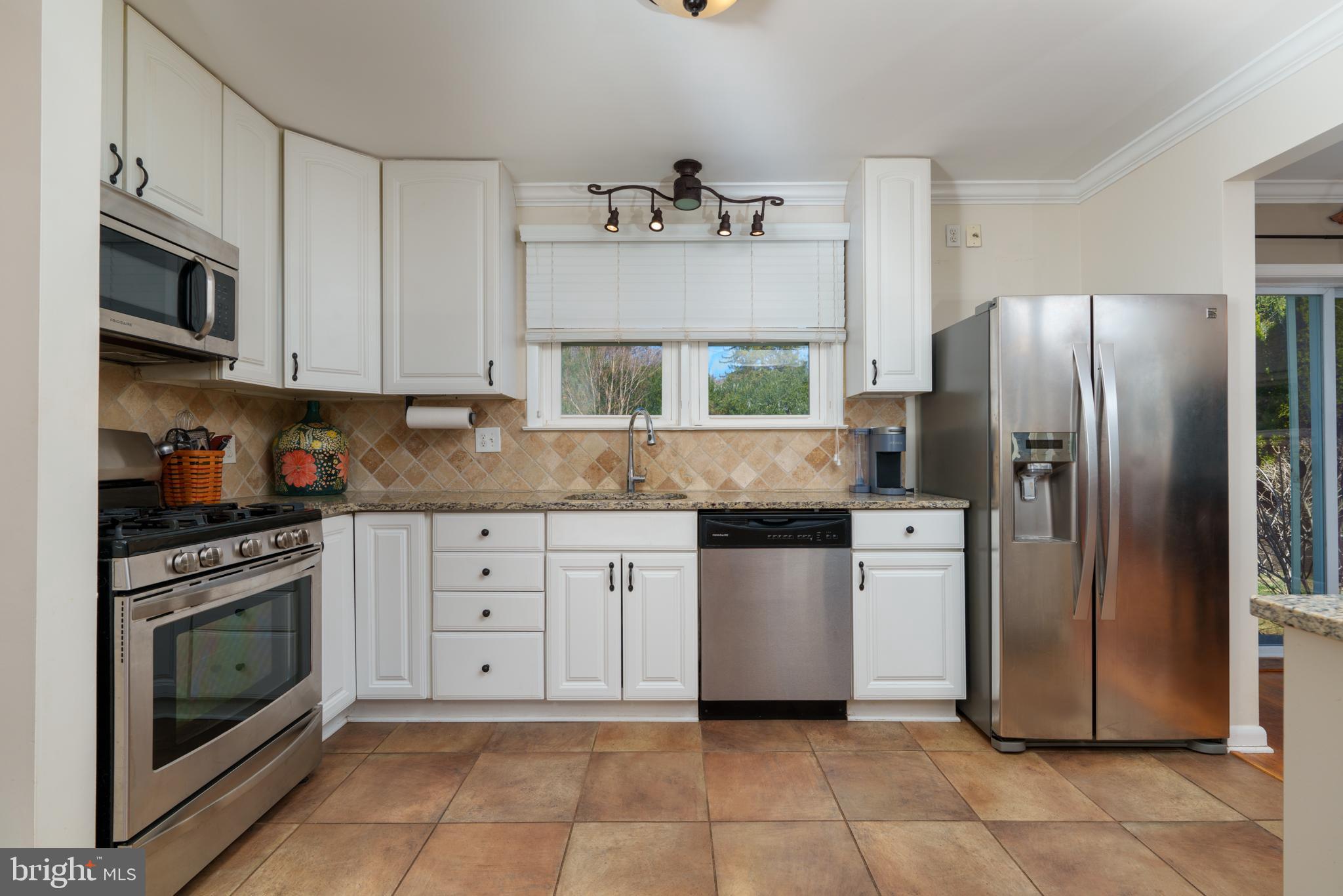 MAYFIELD - Residential