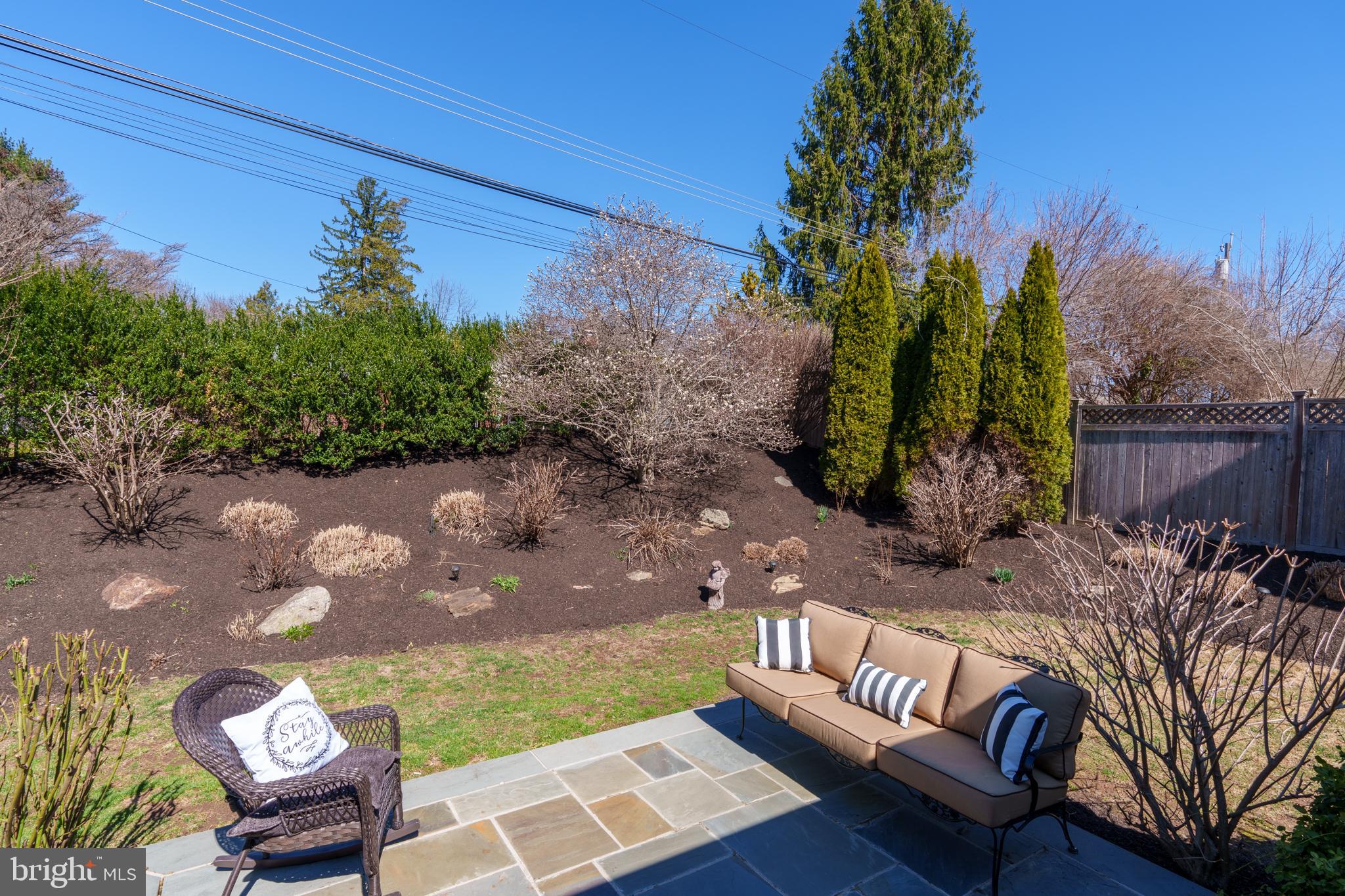 MAYFIELD - Residential