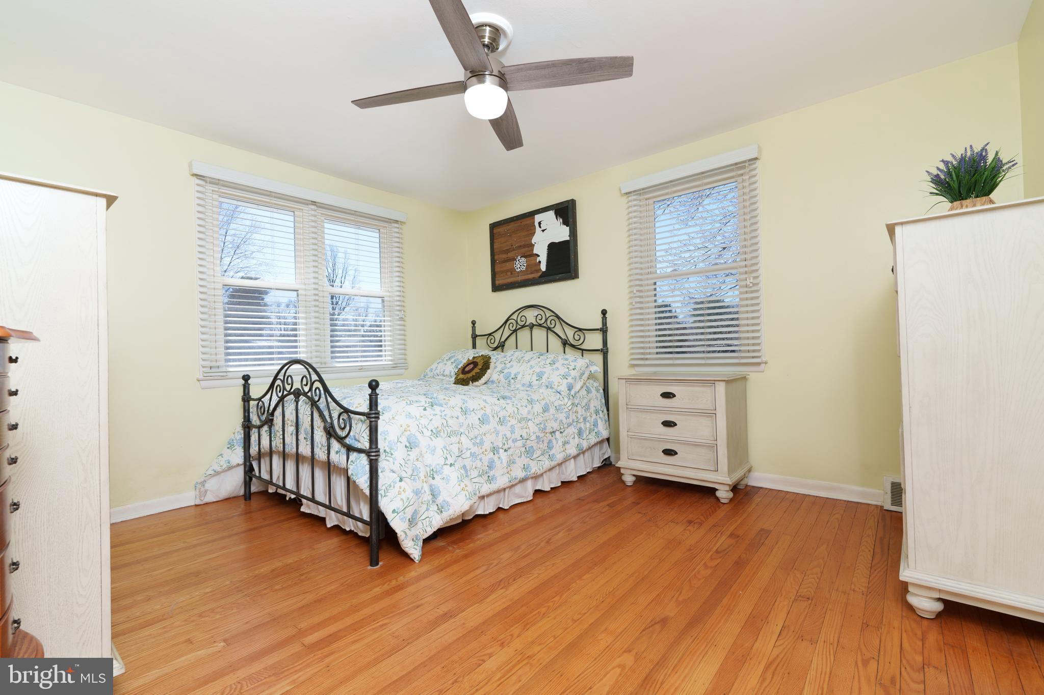 MAYFIELD - Residential