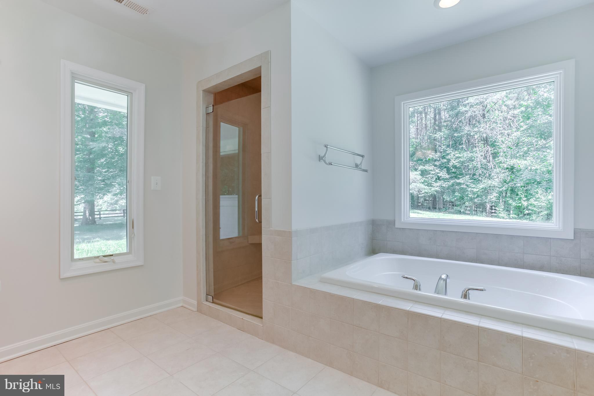 MOTTS RUN ESTATES - Residential