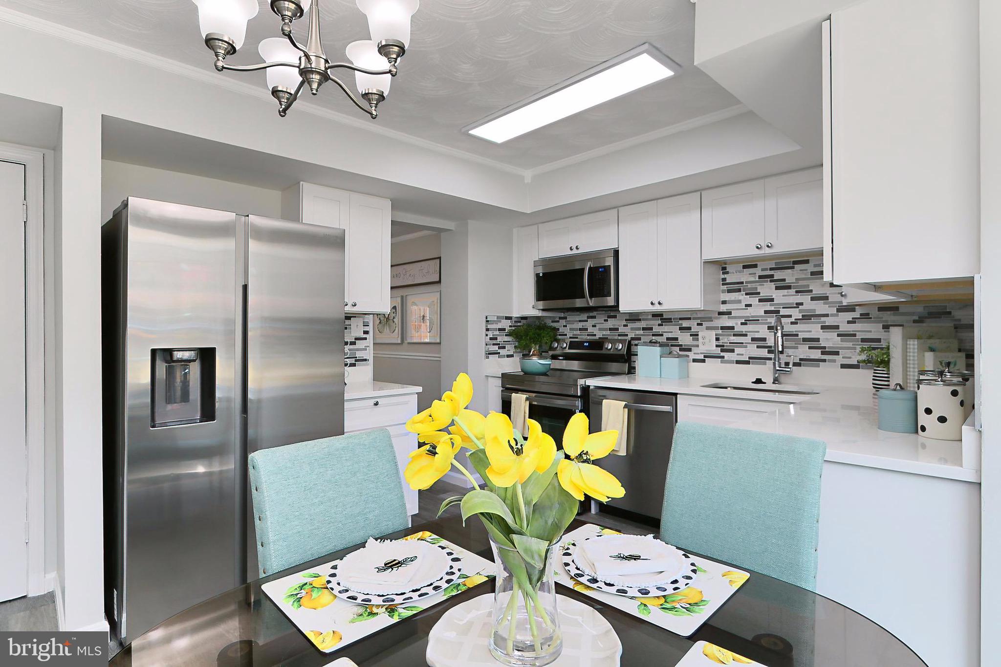 GIDEON SQUARE - Residential